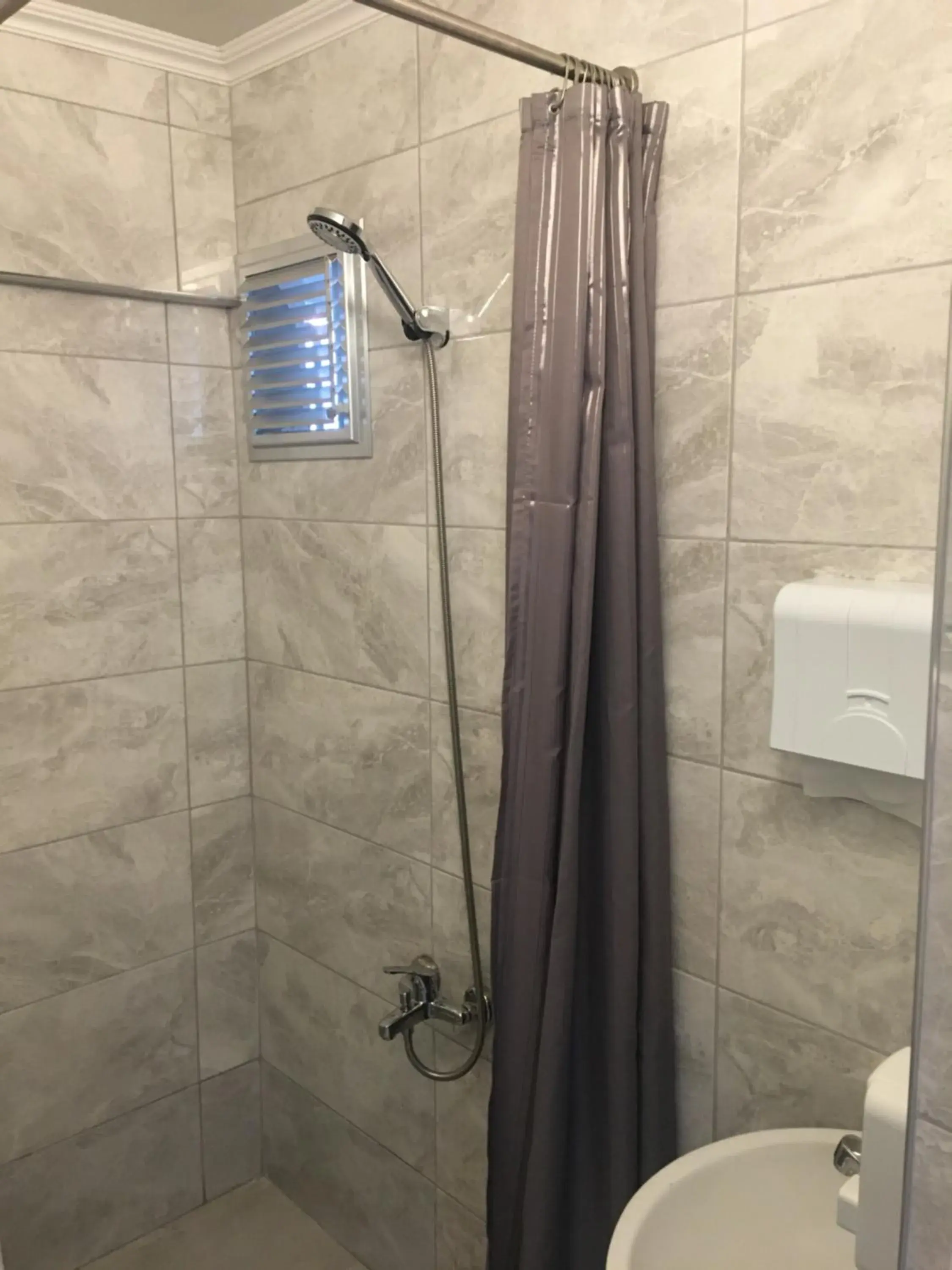 Shower, Bathroom in Sultan Hostel&Guest House