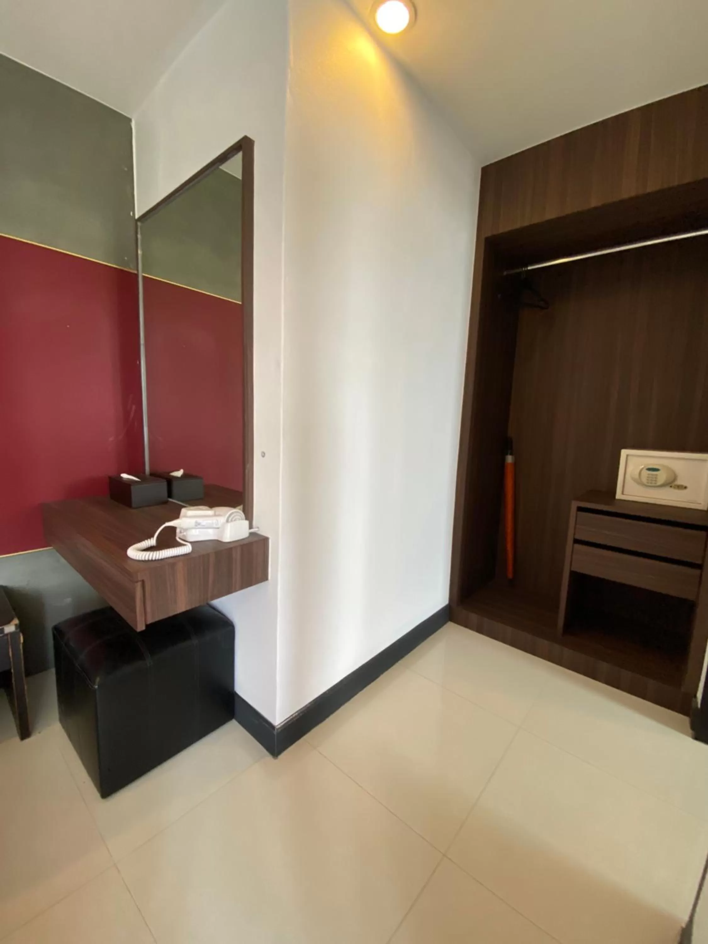 Photo of the whole room in Le Vernissage by Goad Avadhess Hospitality