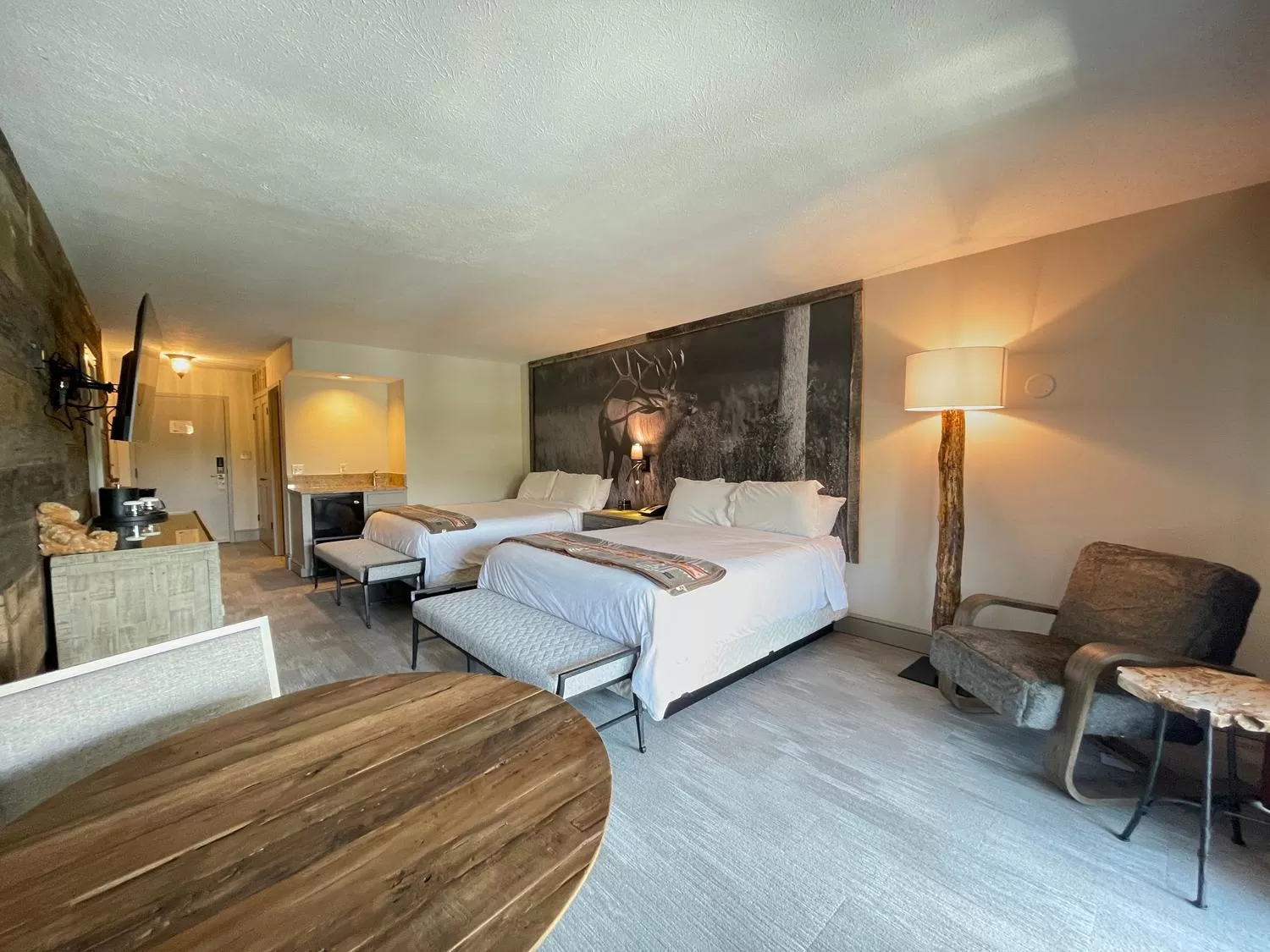 Bed in Chetola Resort