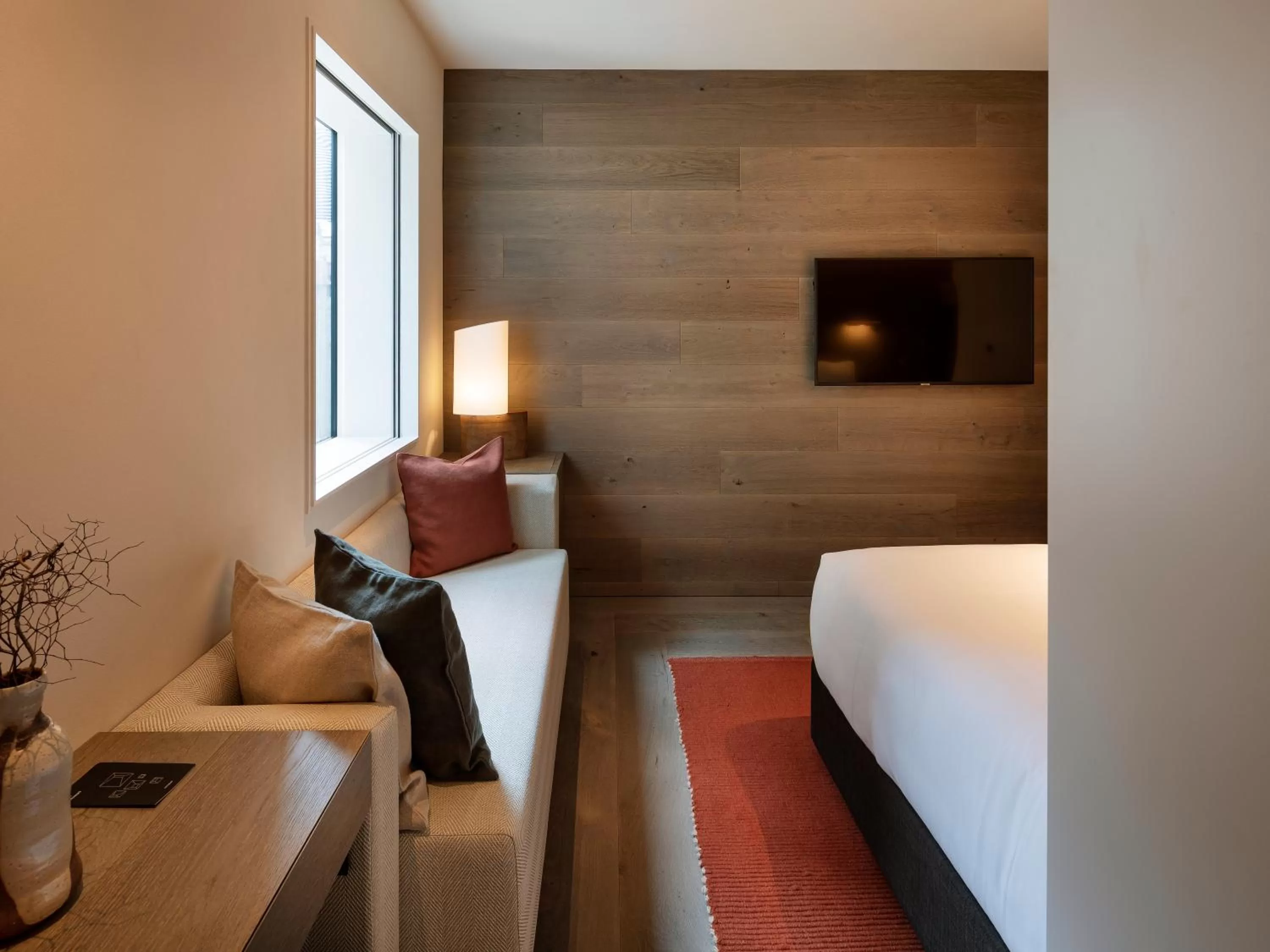 Seating area, Bed in The Hotel Britomart