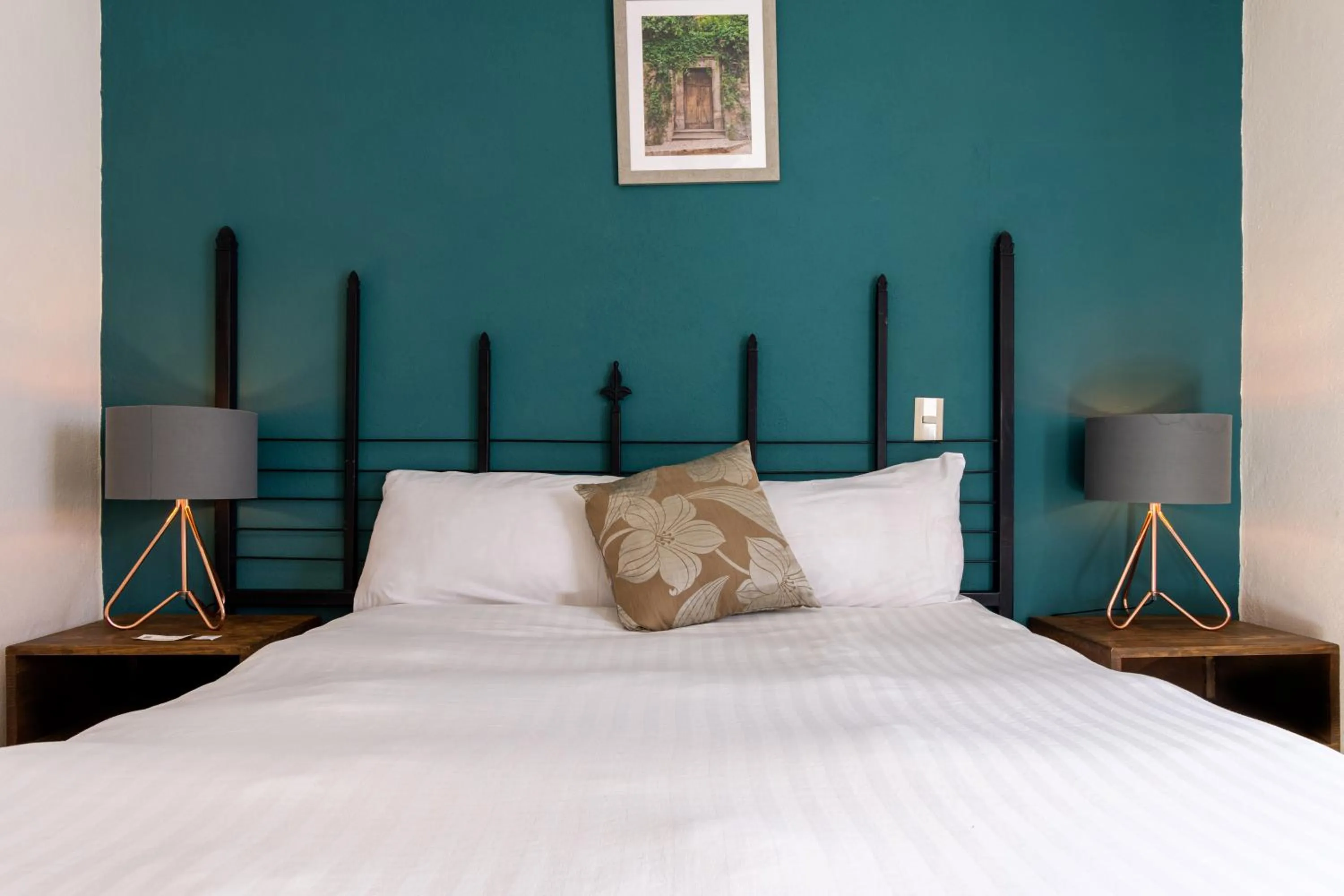 Photo of the whole room in Hotel Casa Santamaría