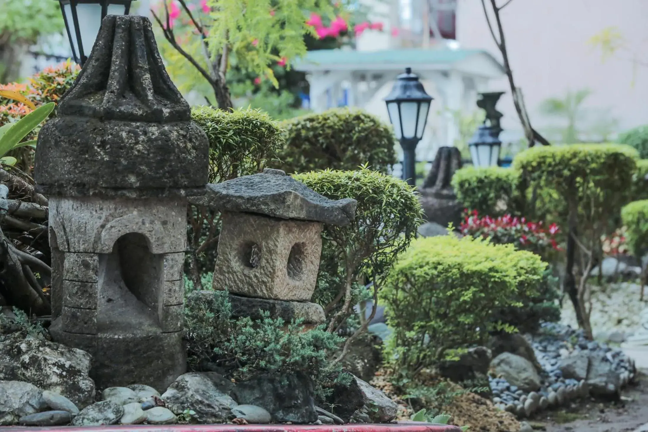 Garden in Rosvenil Hotel