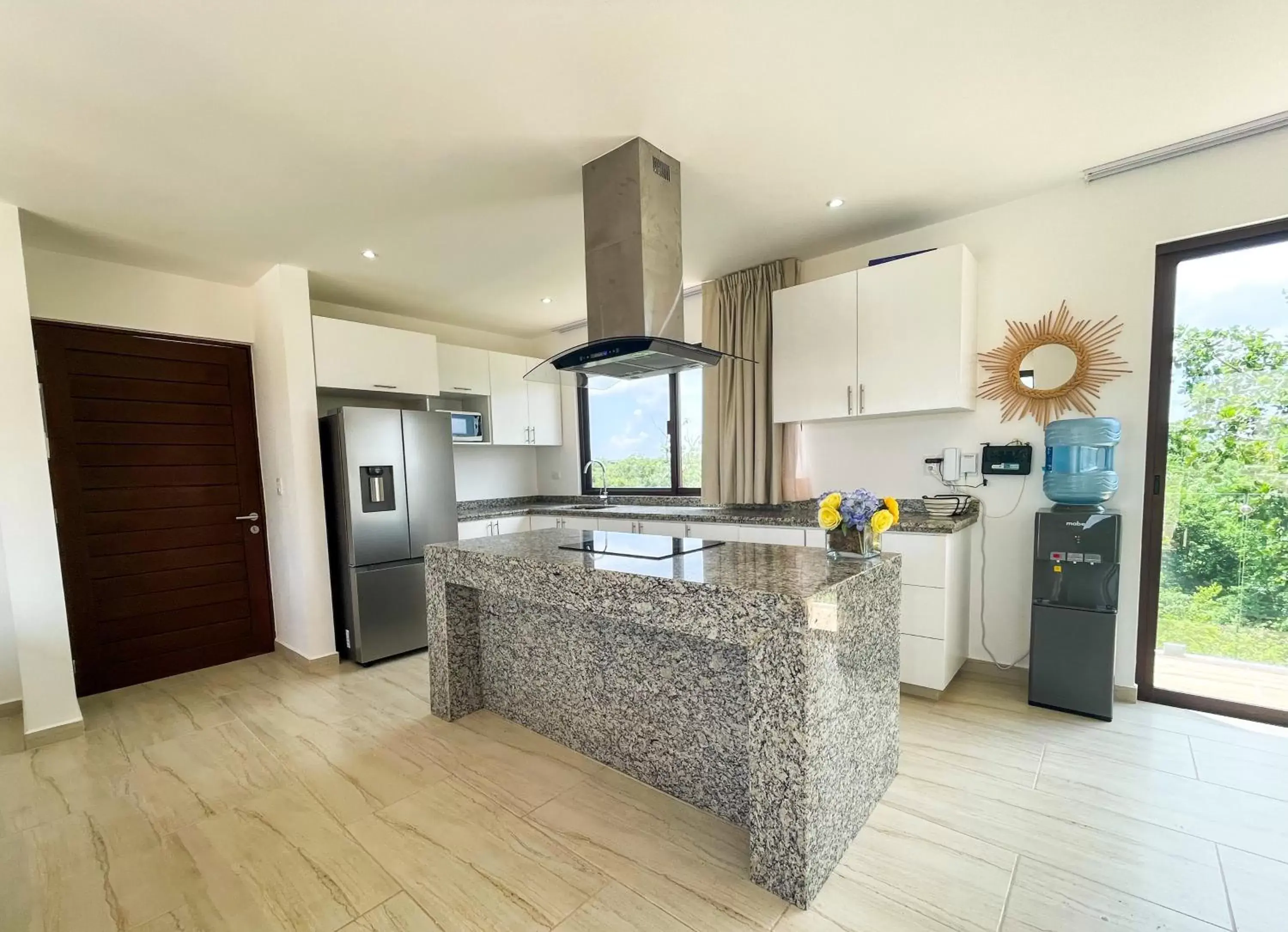 kitchen, Kitchen/Kitchenette in Apartment and Penthouse Blue Luxury Kukulkan Tulum