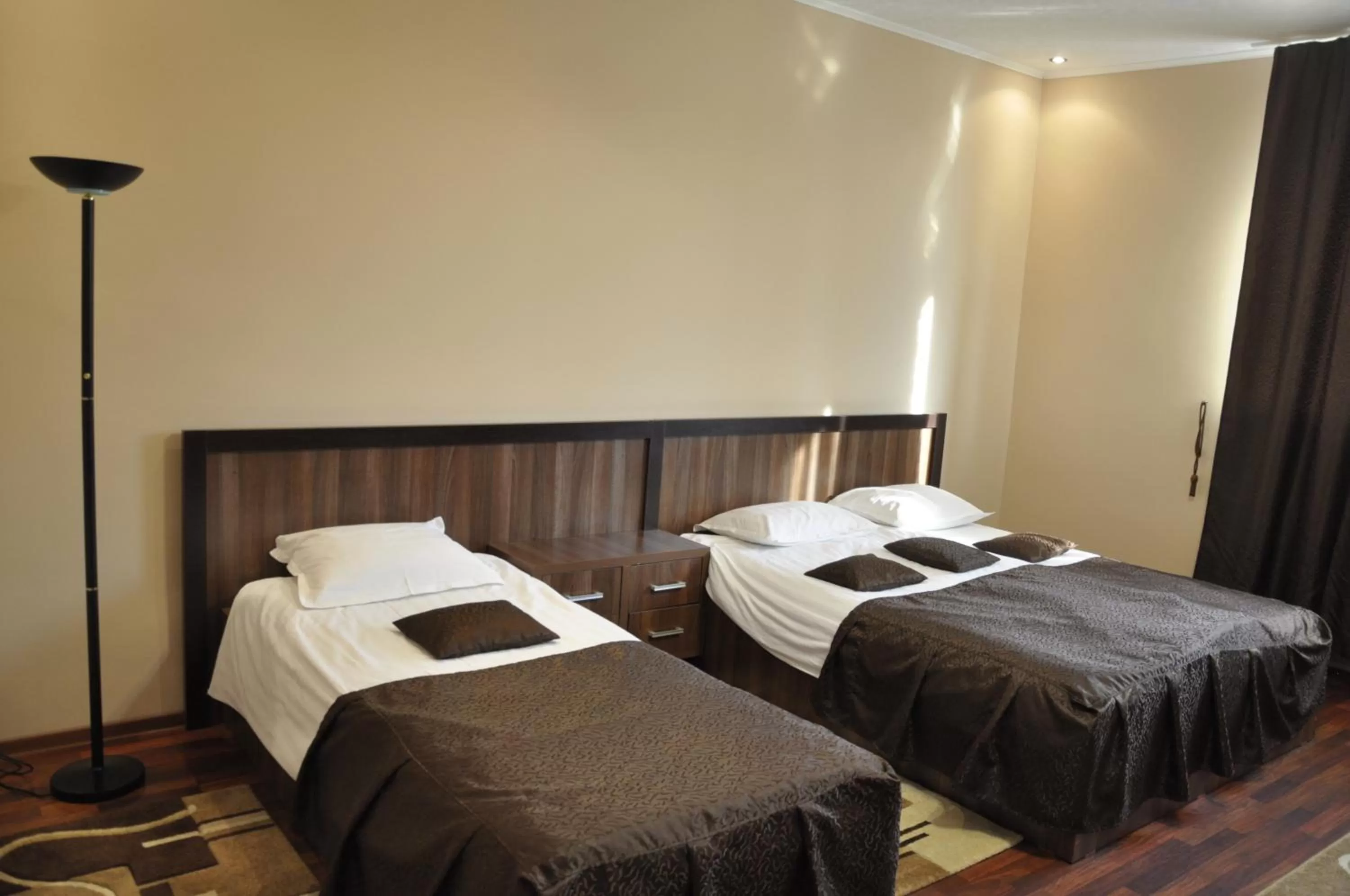 Photo of the whole room, Bed in Hotel Edelweiss