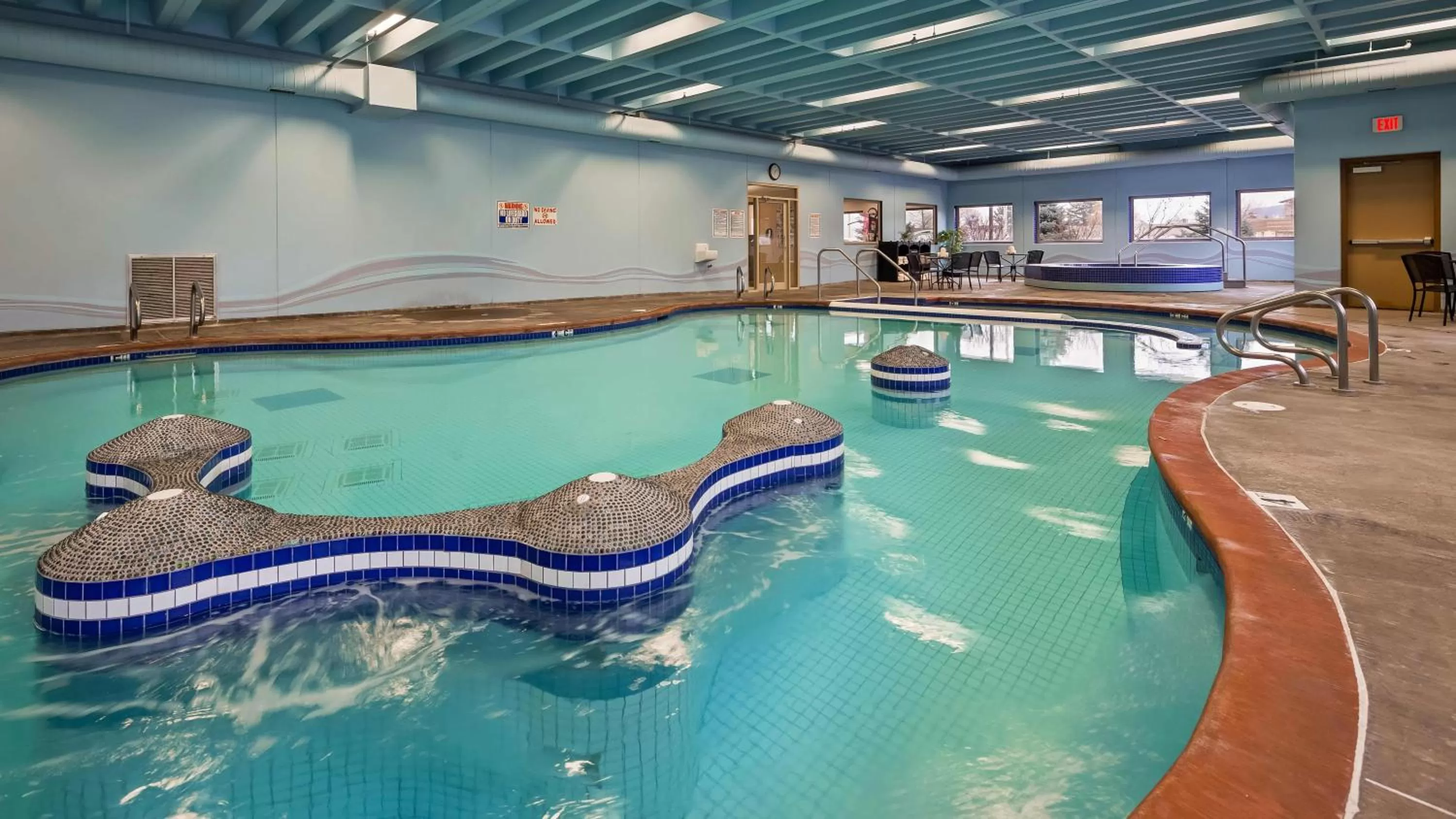 Hot Tub in Best Western Plus Kamloops Hotel