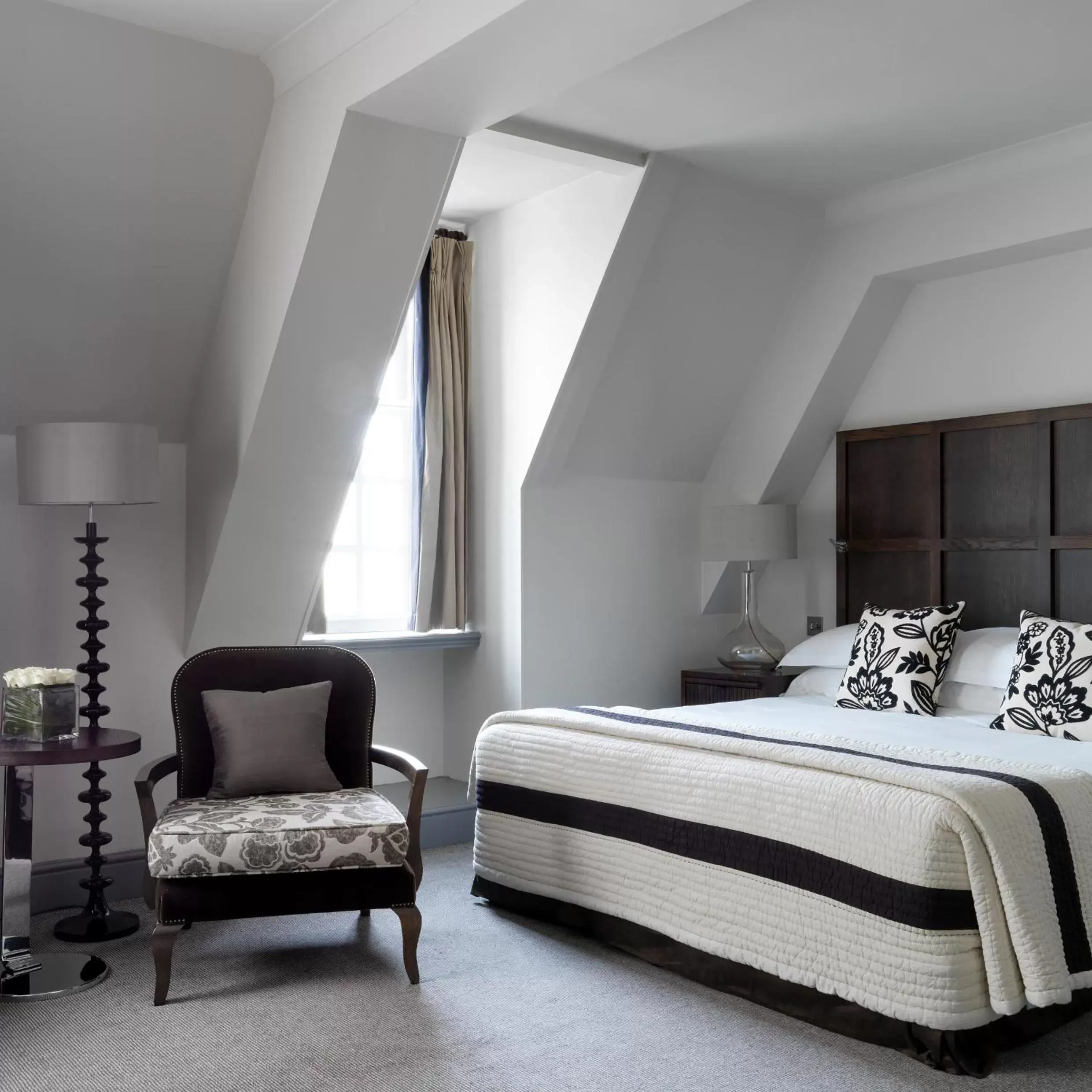 Bedroom in The Bloomsbury Hotel
