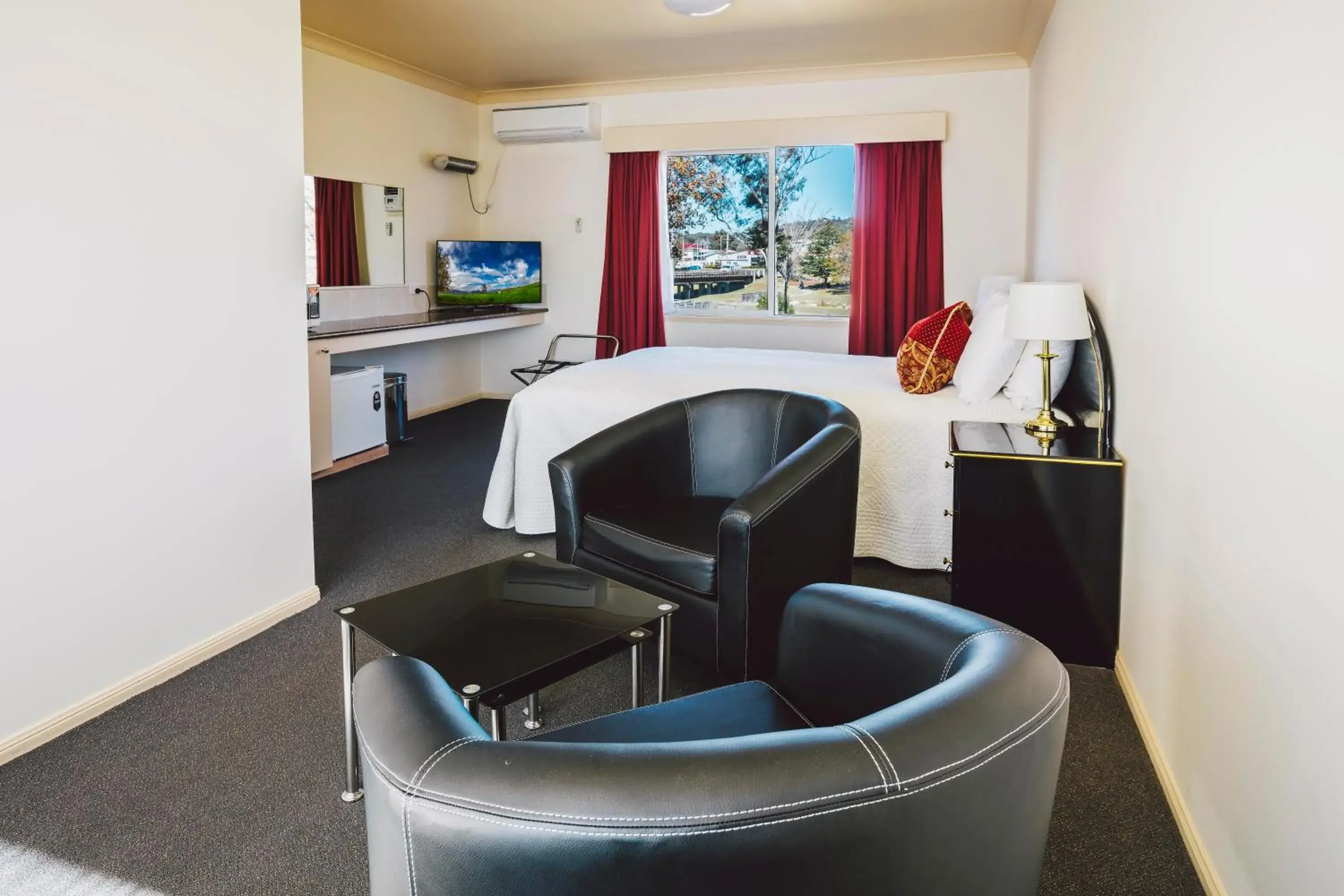 Seating Area in Boulevard Motel