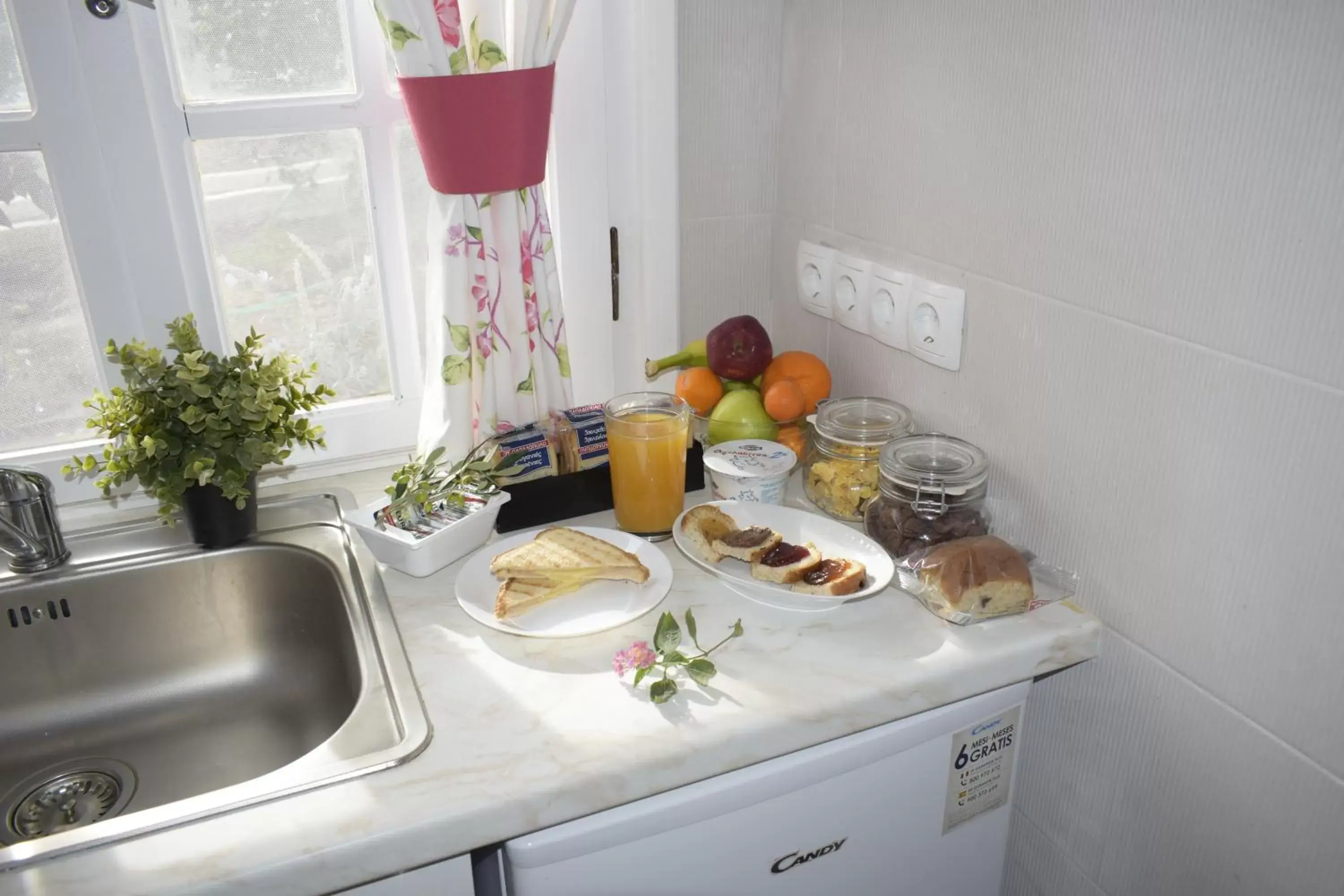 Kitchen/Kitchenette in Comfort Stay Airport Studios - FREE shuttle from the Athens airport