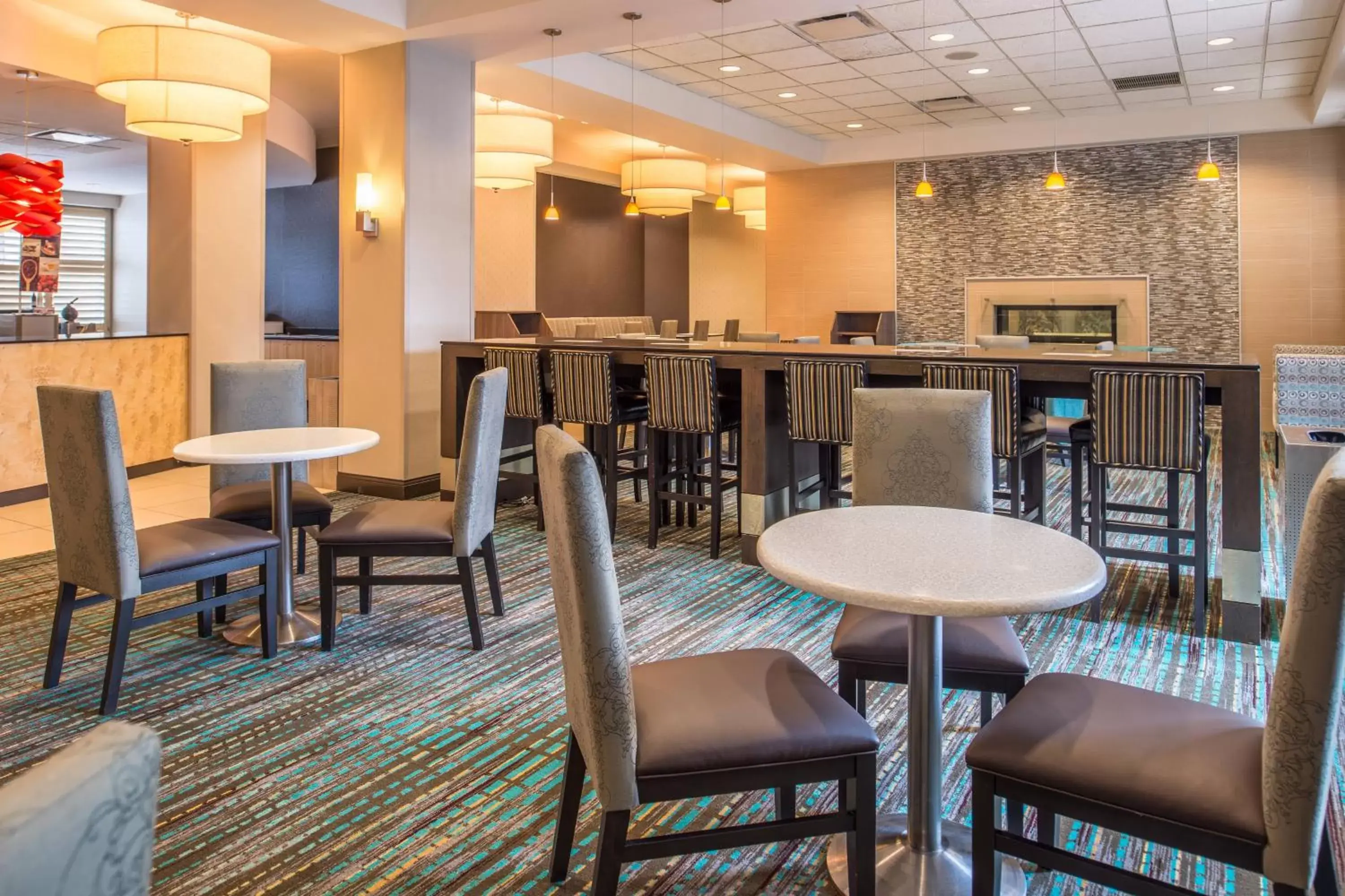 Restaurant/places to eat, Lounge/Bar in Residence Inn Pittsburgh North Shore