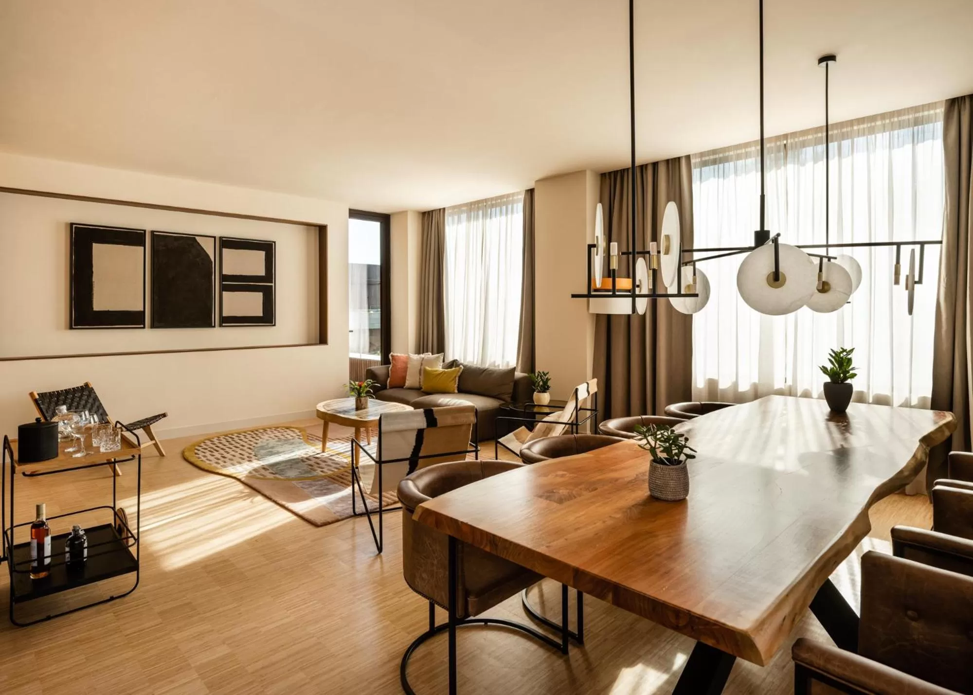 Living room in Kimpton Aysla Mallorca by IHG