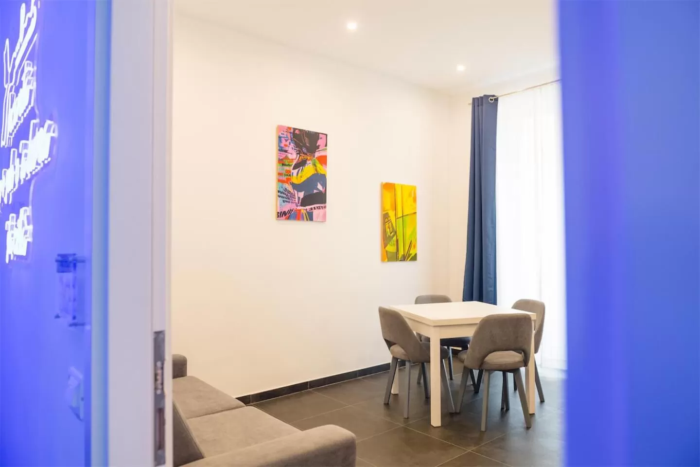 Living room, Dining Area in Le Porte di Partenope