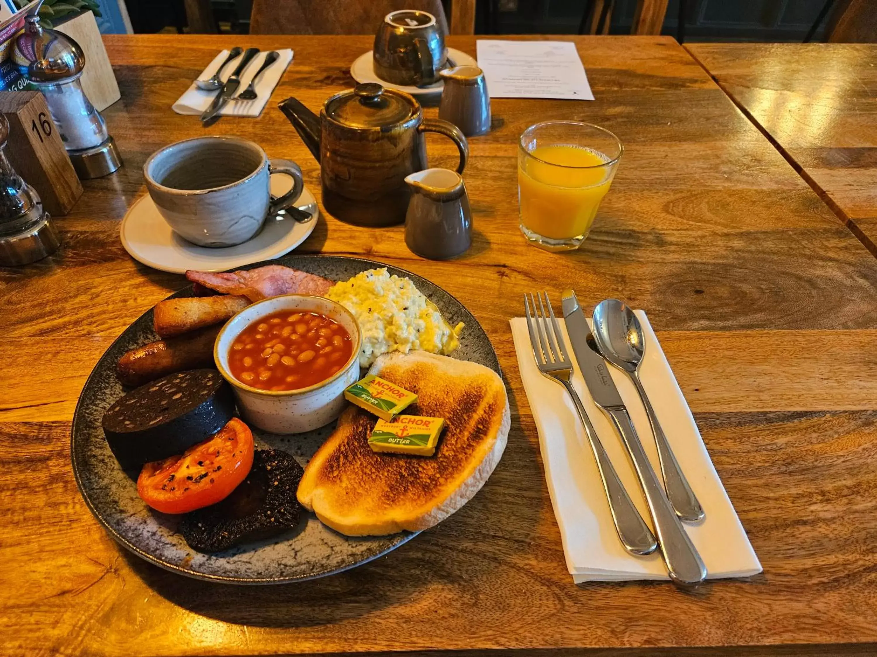 Breakfast in The Stag Hotel, Restaurant and Bar