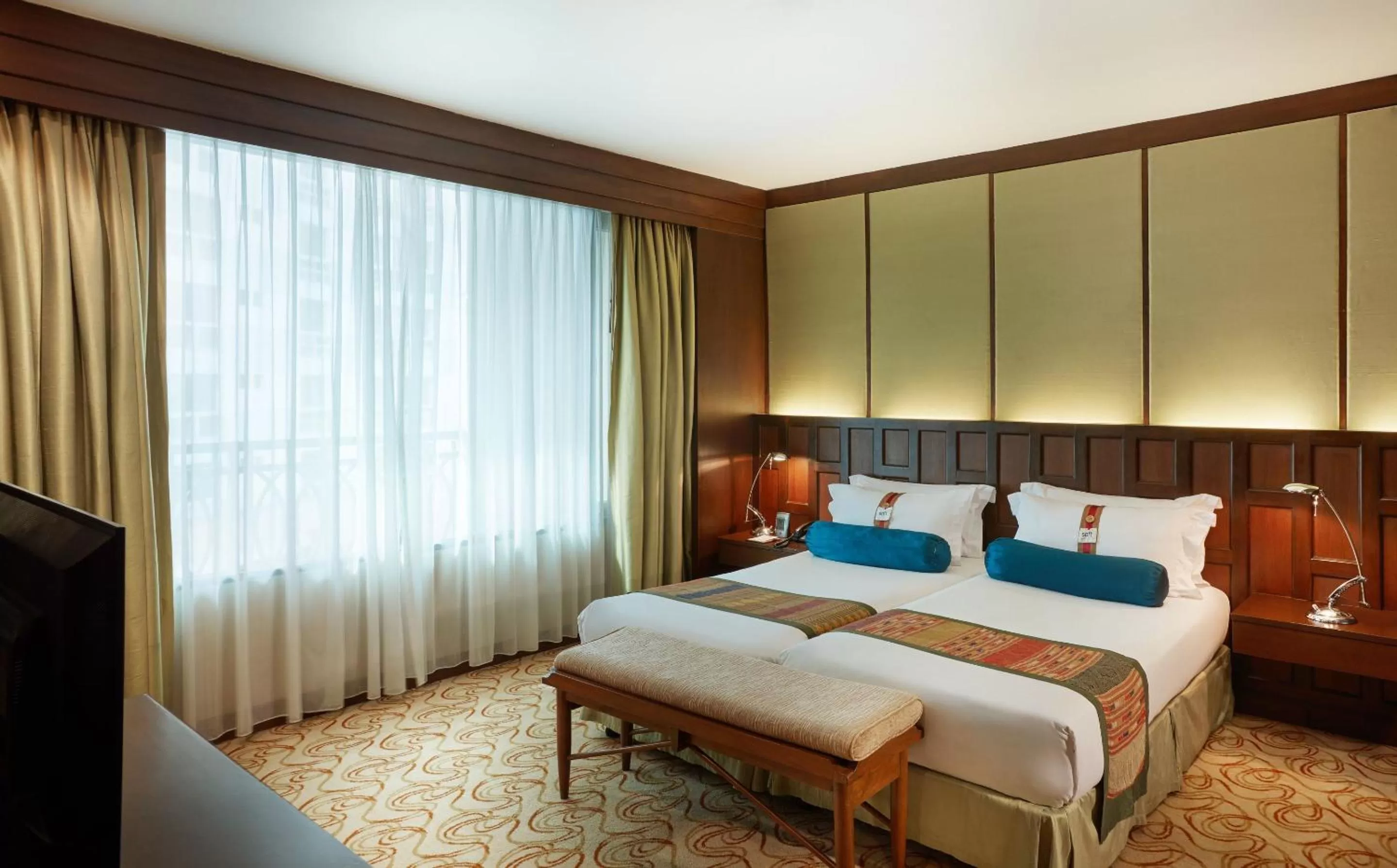 Bedroom, Bed in The Davis Bangkok