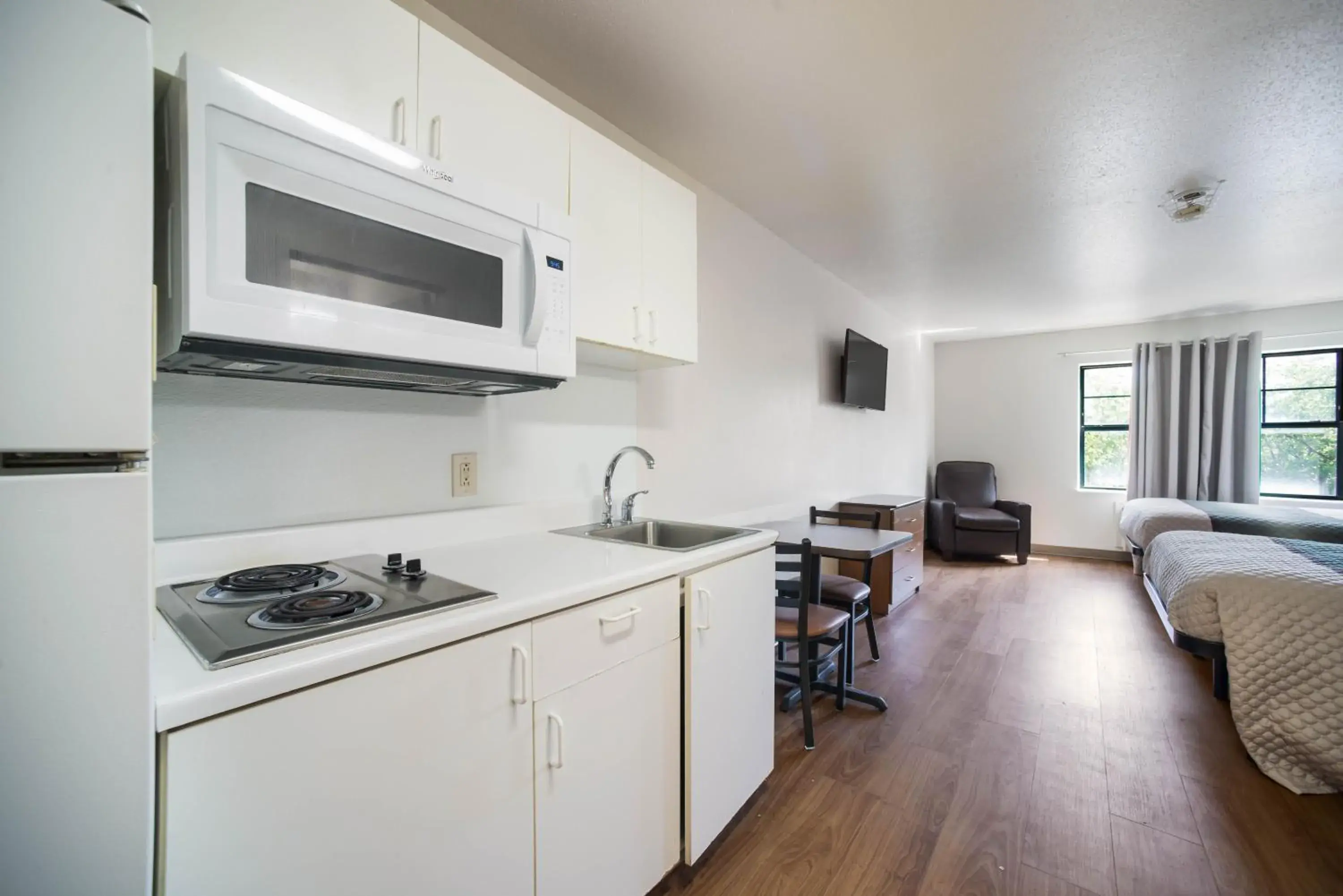 Photo of the whole room in HomeTowne Studios by Red Roof St. Louis - Airport/N Lindbergh Photo of the whole room in HomeTowne Studios by Red Roof St. Louis - Airport/N Lindbergh