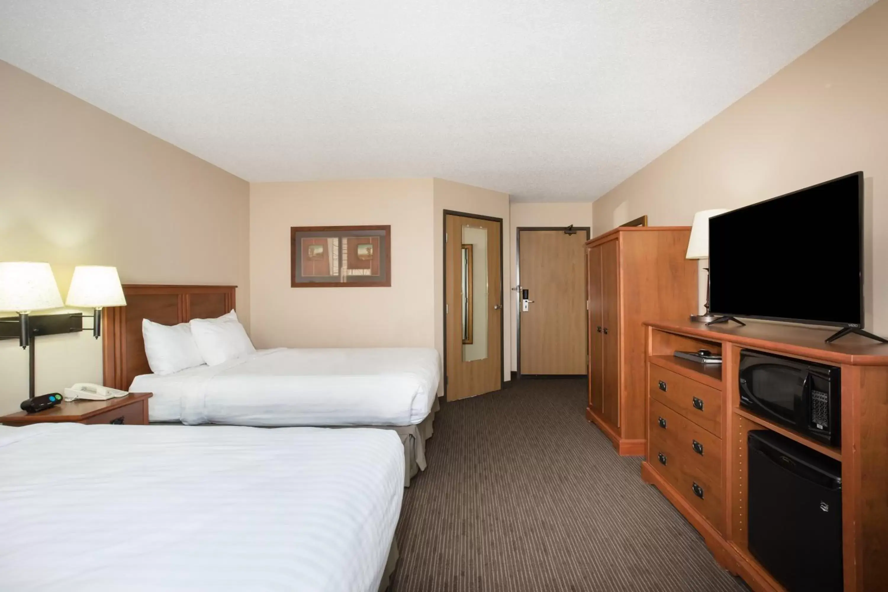 TV/Entertainment Center in AmericInn by Wyndham Sioux City