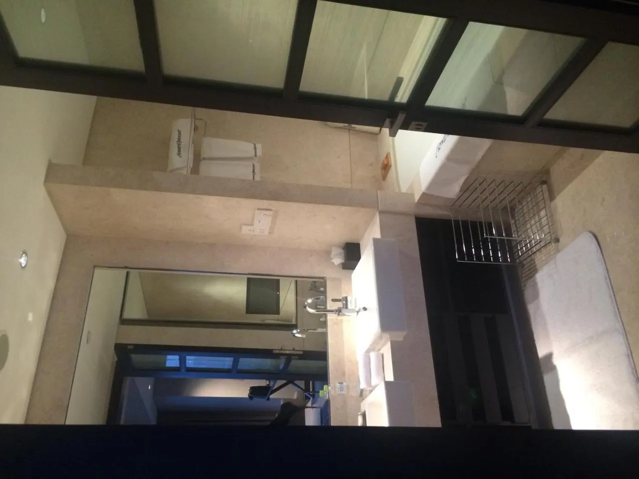 Howard Johnson IFC Plaza Ningbo