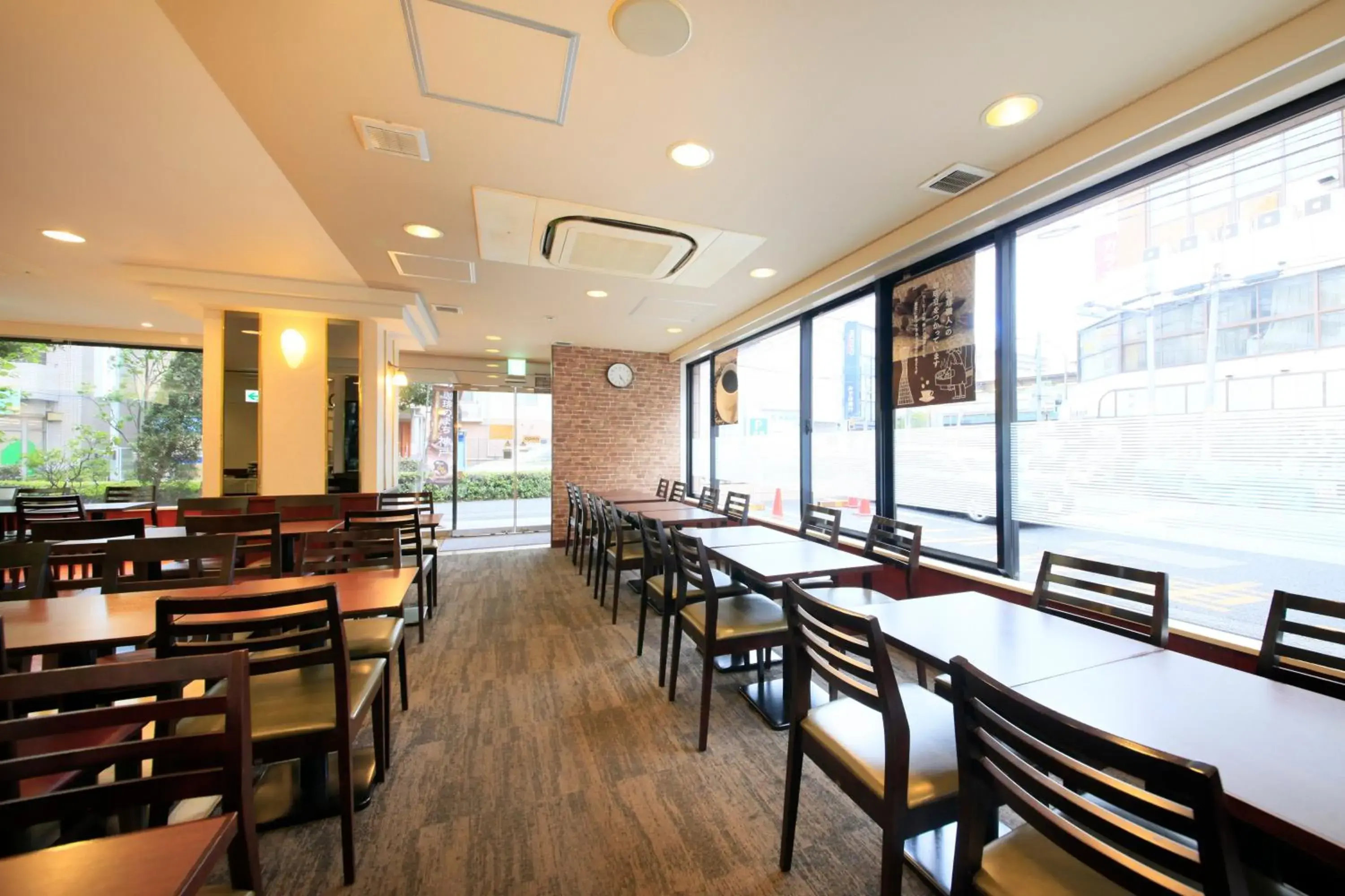Restaurant/places to eat in Smile Hotel Tokyo Ayase Ekimae Restaurant/places to eat in Smile Hotel Tokyo Ayase Ekimae