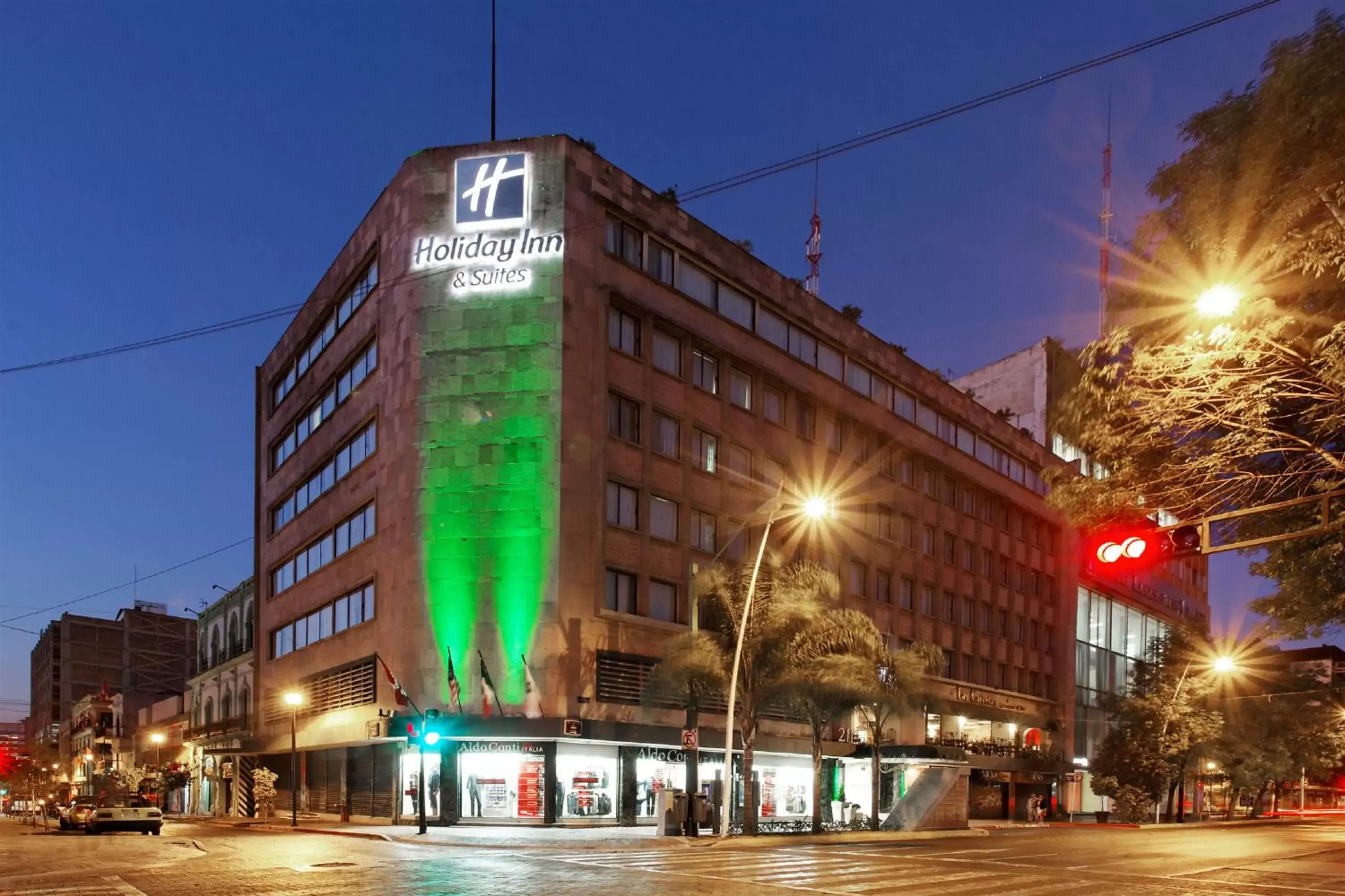 Property Building in Holiday Inn Hotel & Suites Centro Historico, an IHG Hotel