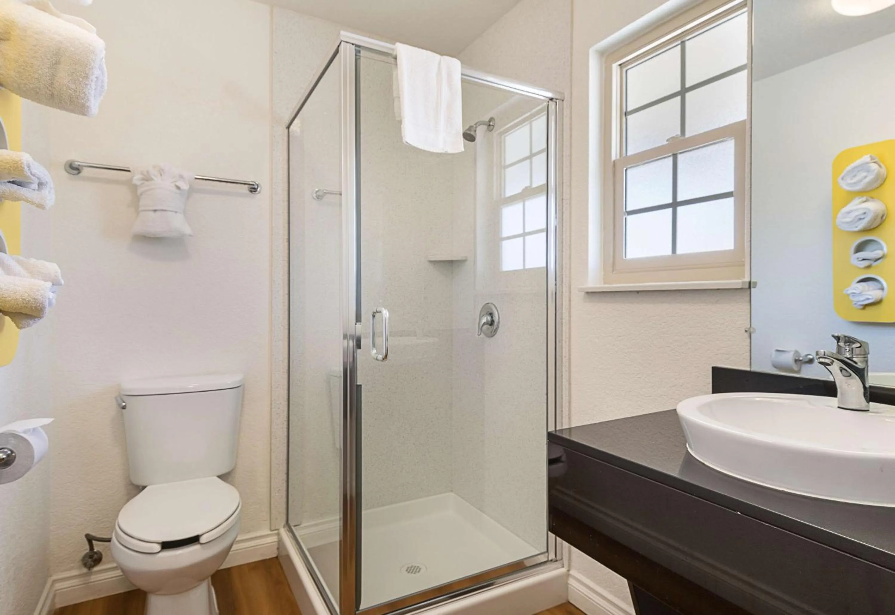 Shower in Motel 6-Santa Maria, CA - South