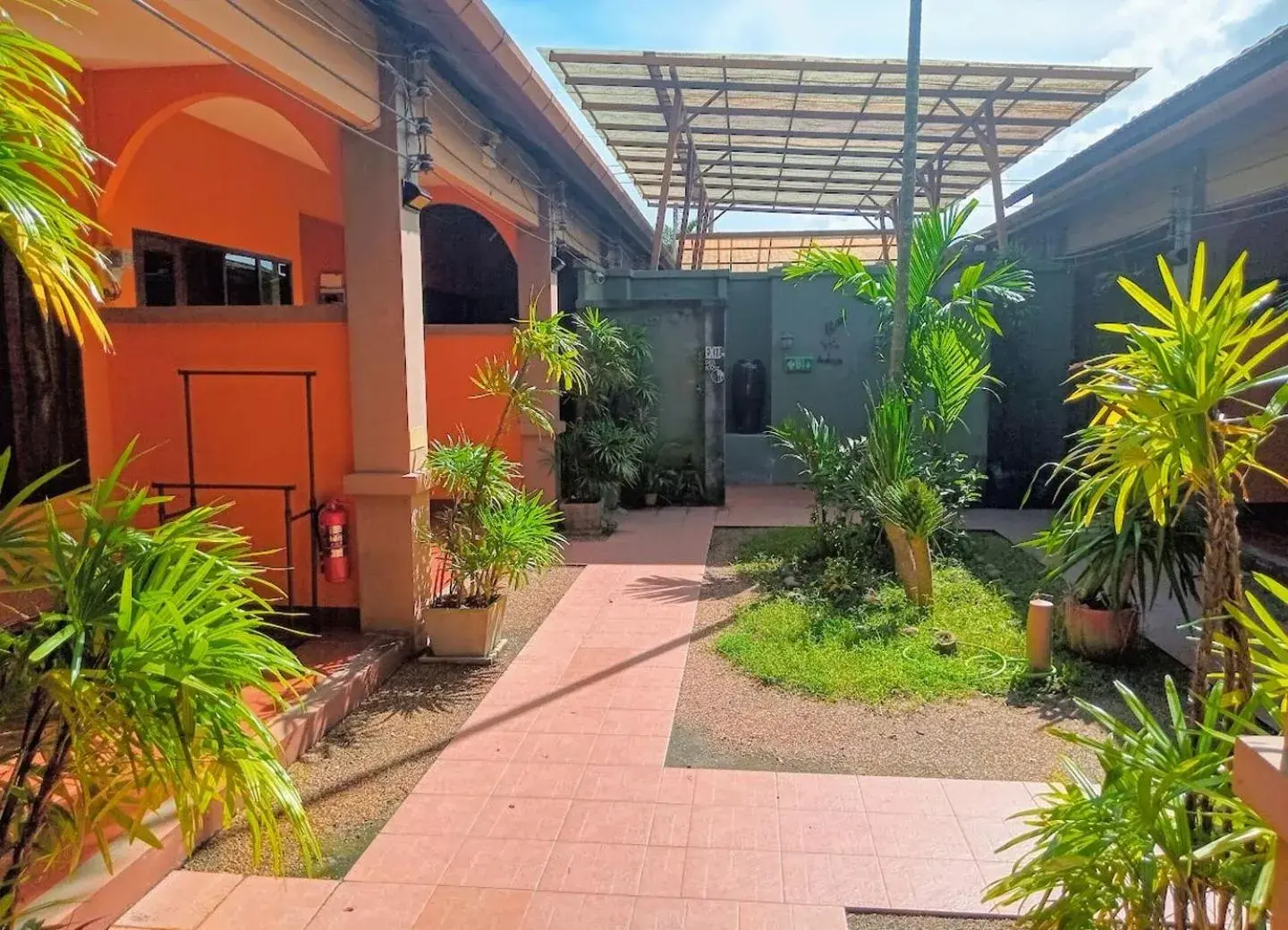 Property building in Phuket Siam Villas - SHA PLUS Property building in Phuket Siam Villas - SHA PLUS