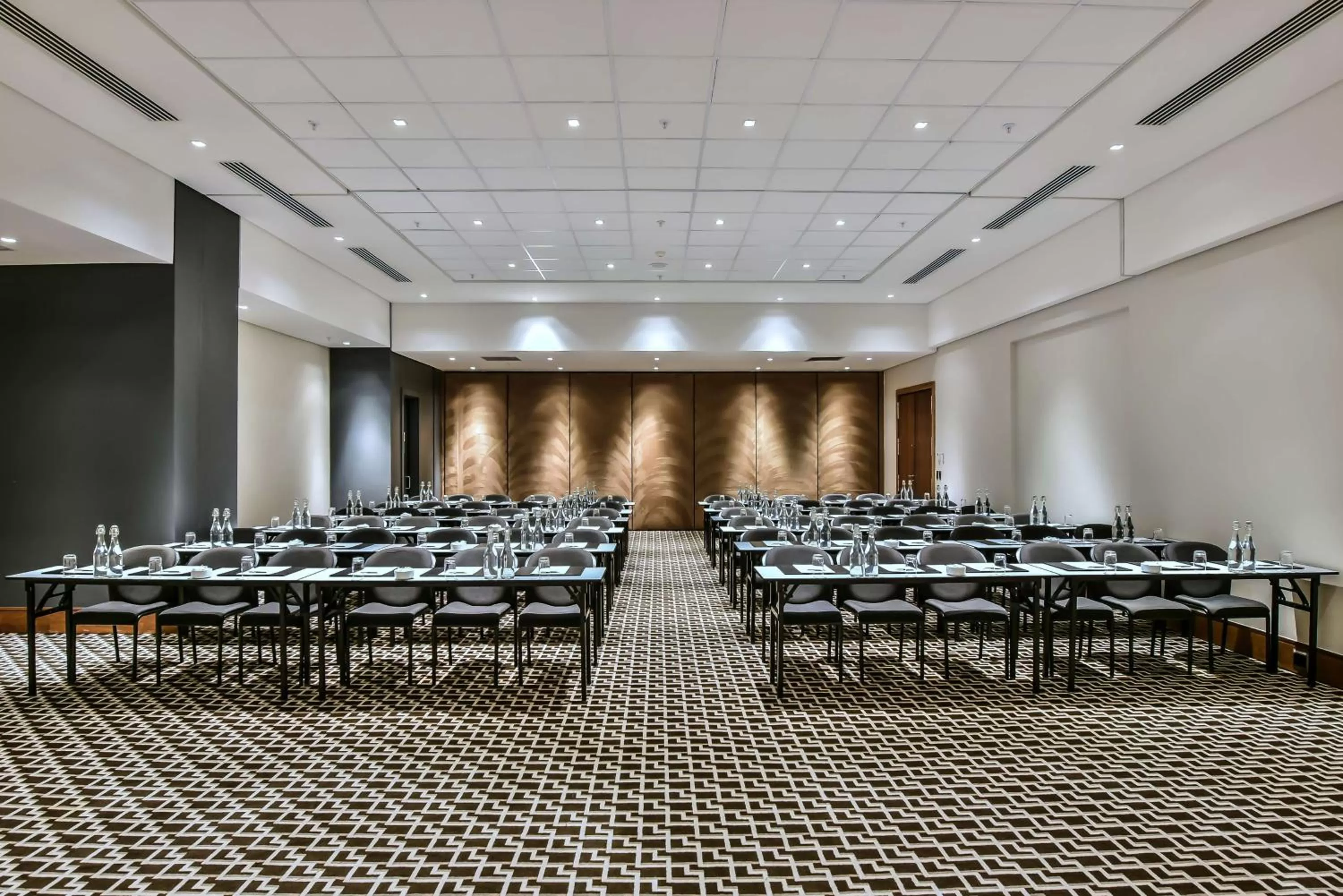 Meeting/conference room in Radisson Blu Gautrain Hotel, Sandton Johannesburg