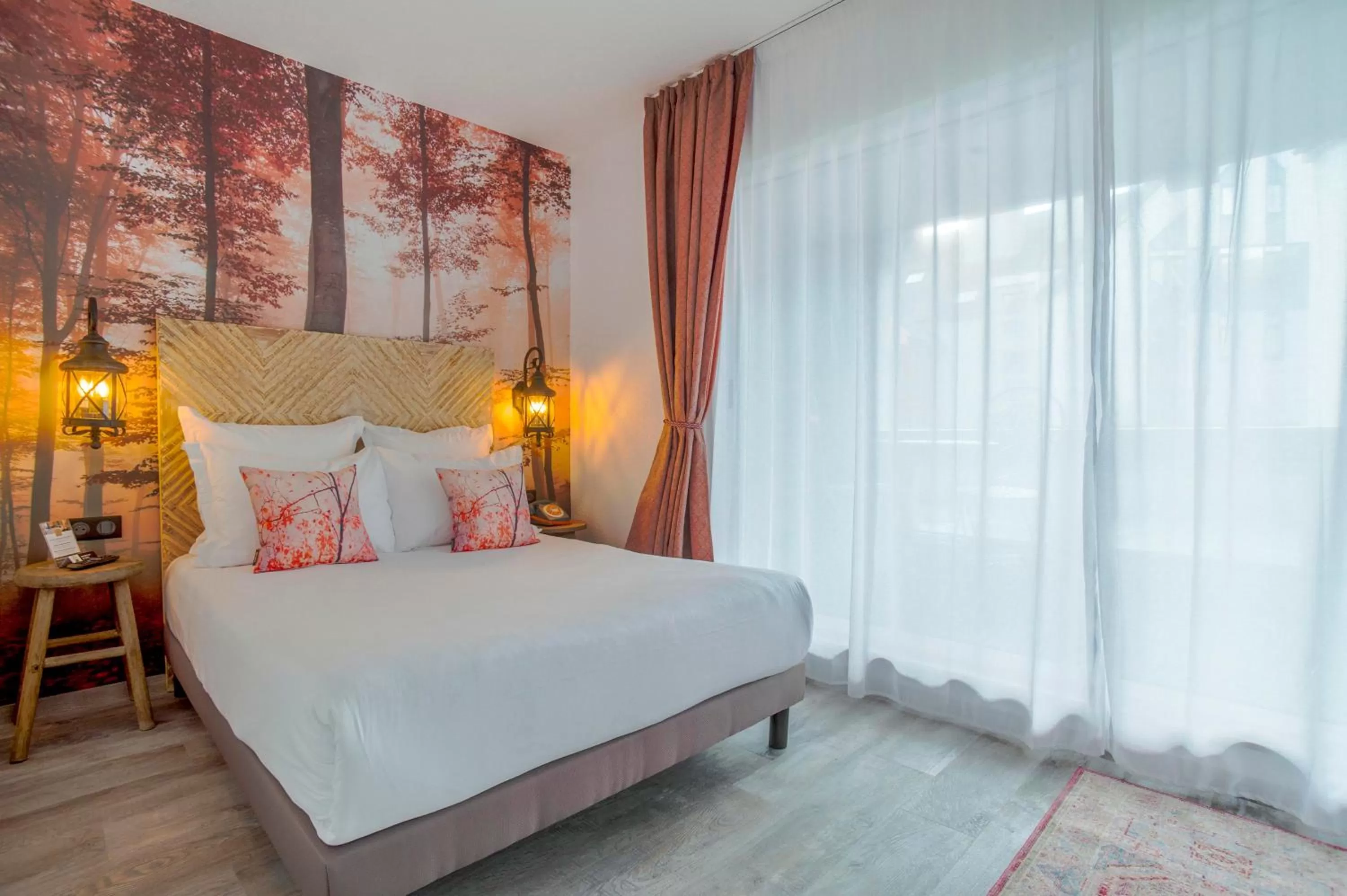 Photo of the whole room in La Maison Hôtel Mulhouse Centre