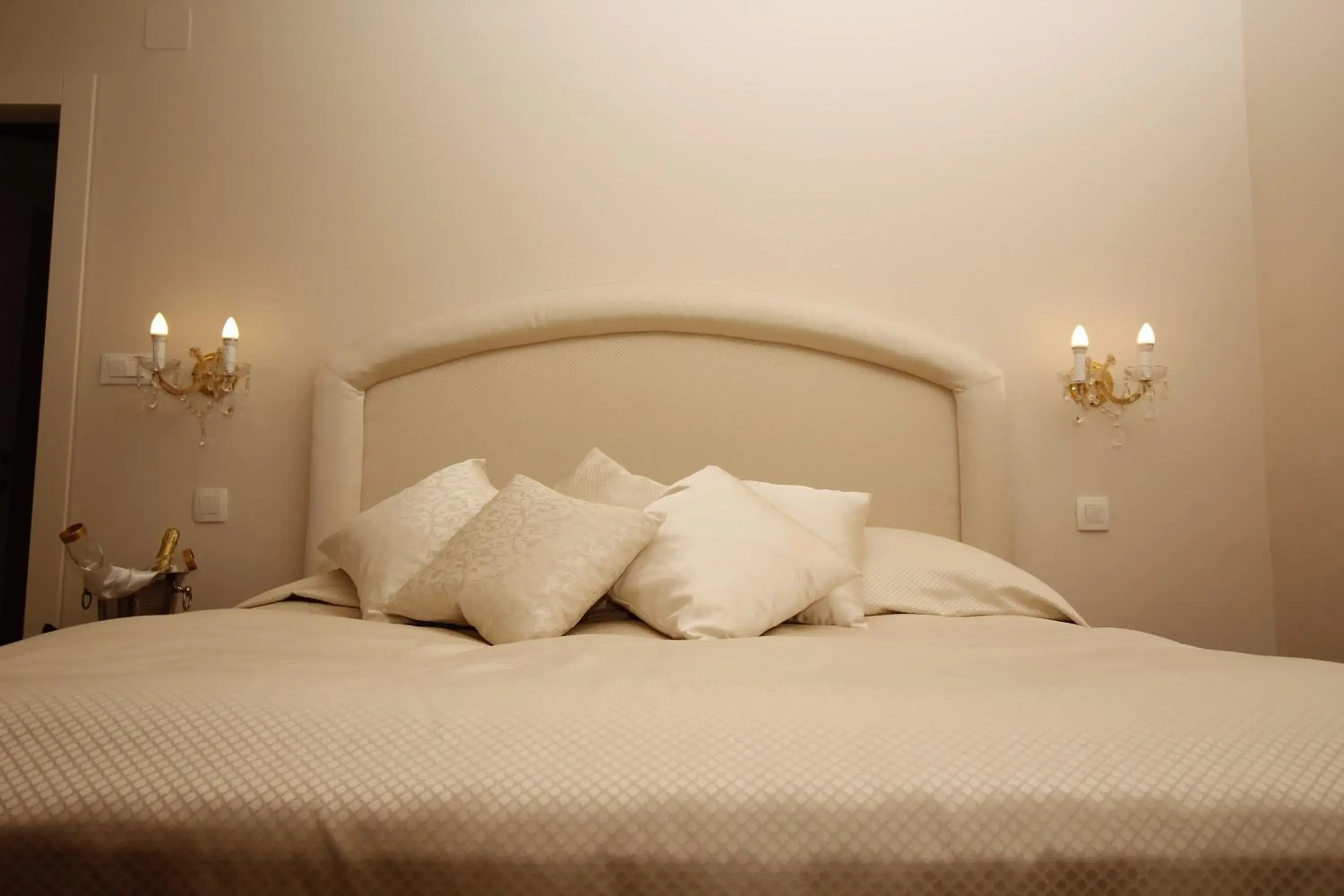 Bed in Villa Triana-Adults Only