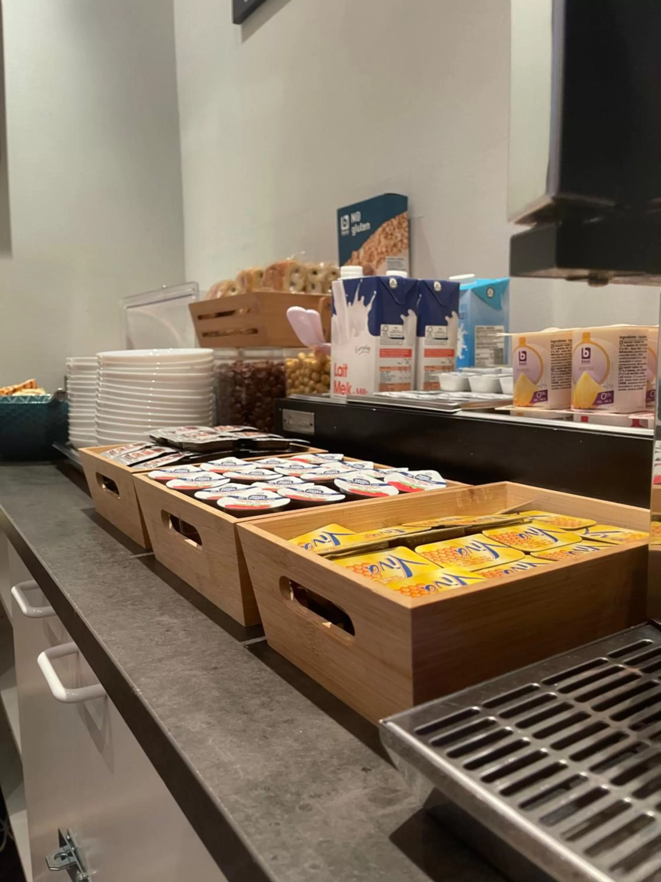 Breakfast in Safestay Brussels Grand Place