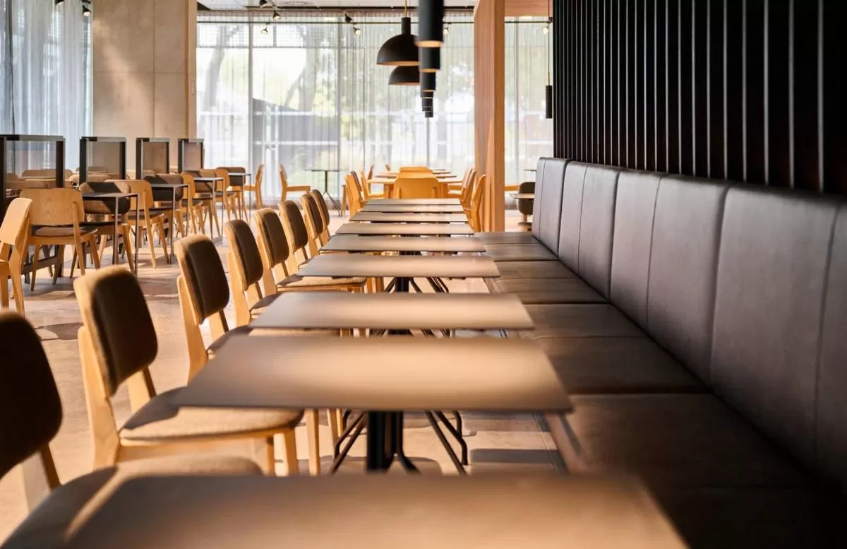 Restaurant/places to eat in Zleep Madrid Airport