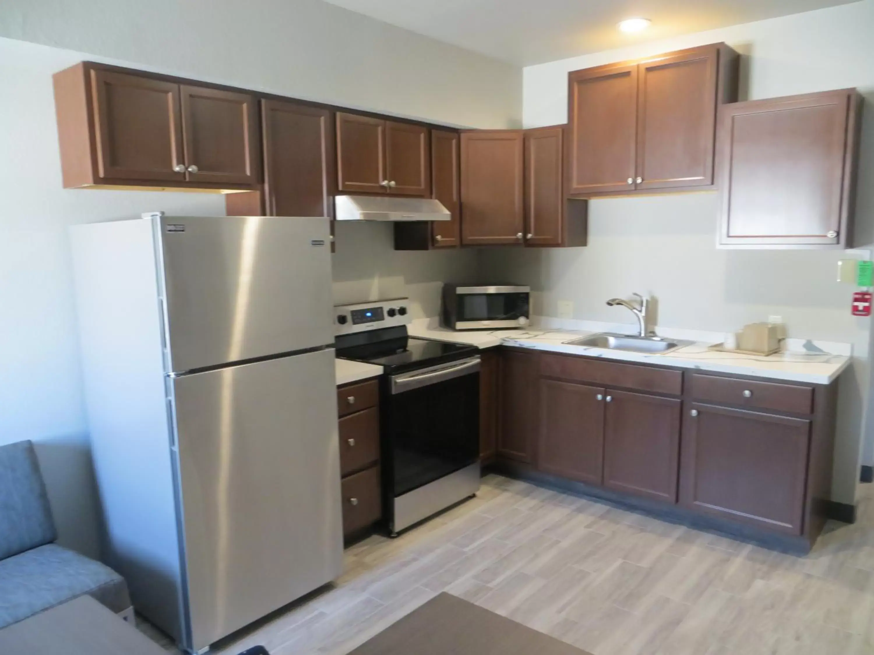 Kitchen/Kitchenette in Hotel Blue - Woodlands