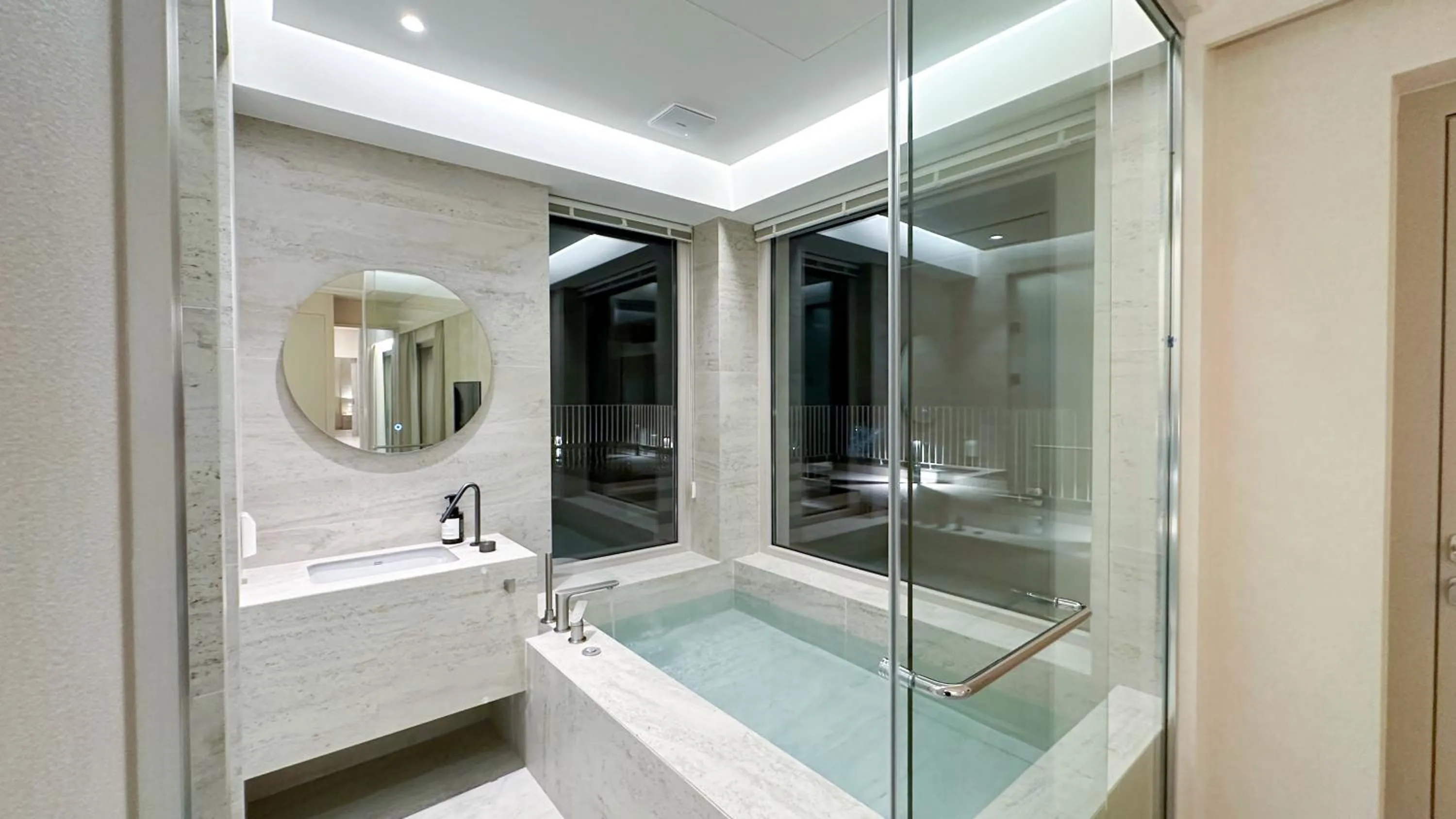 Hot Tub in Y Resort Jeju