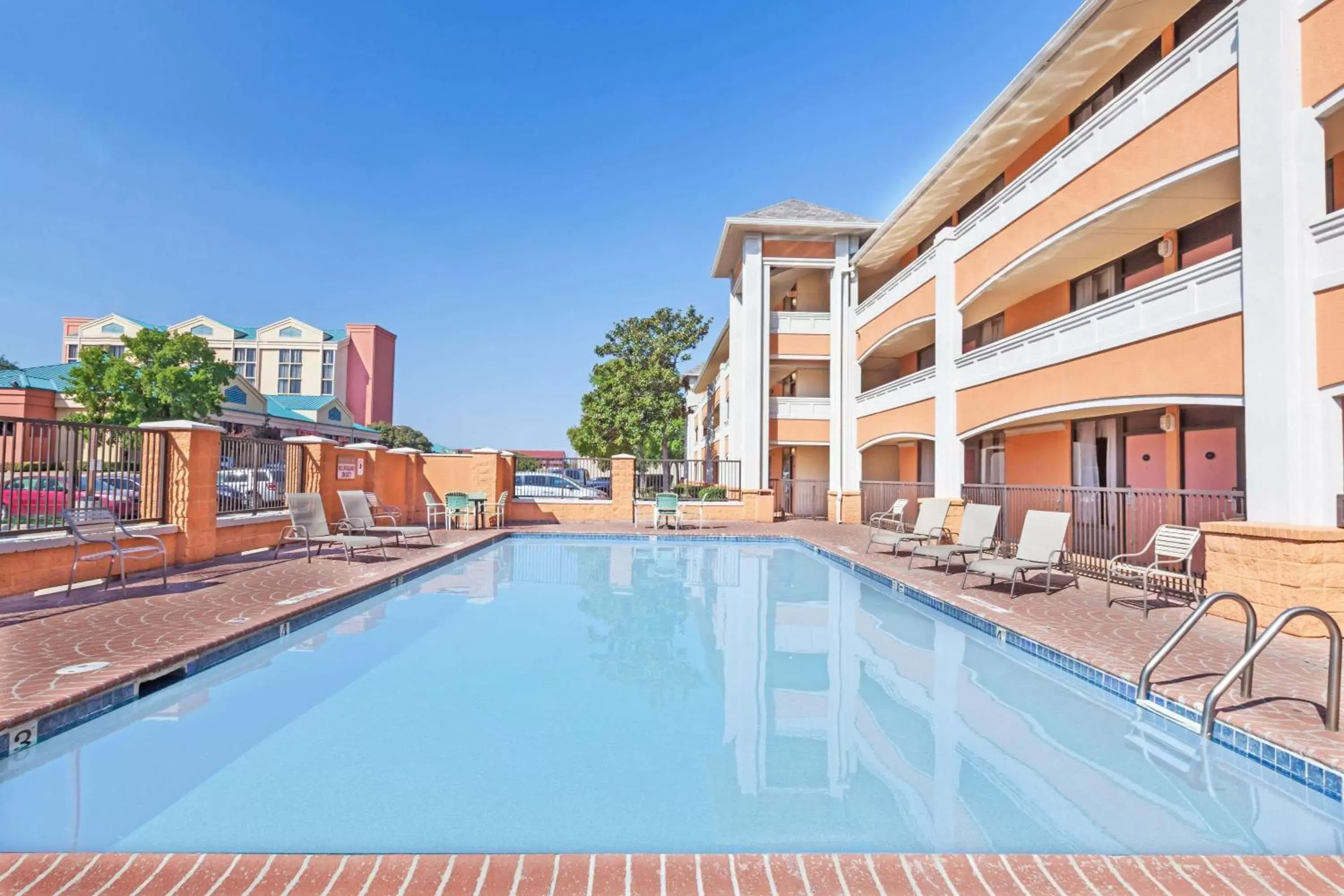 On site, Swimming Pool in Days Inn by Wyndham Irving Grapevine DFW Airport North