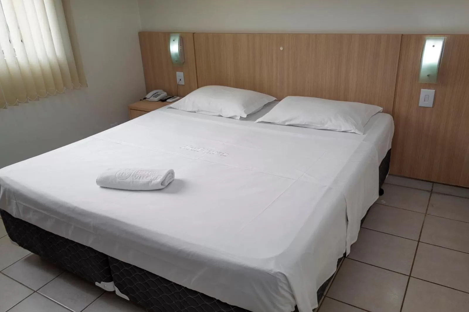 Bedroom, Bed in Hotel Vitoria - Itajaí