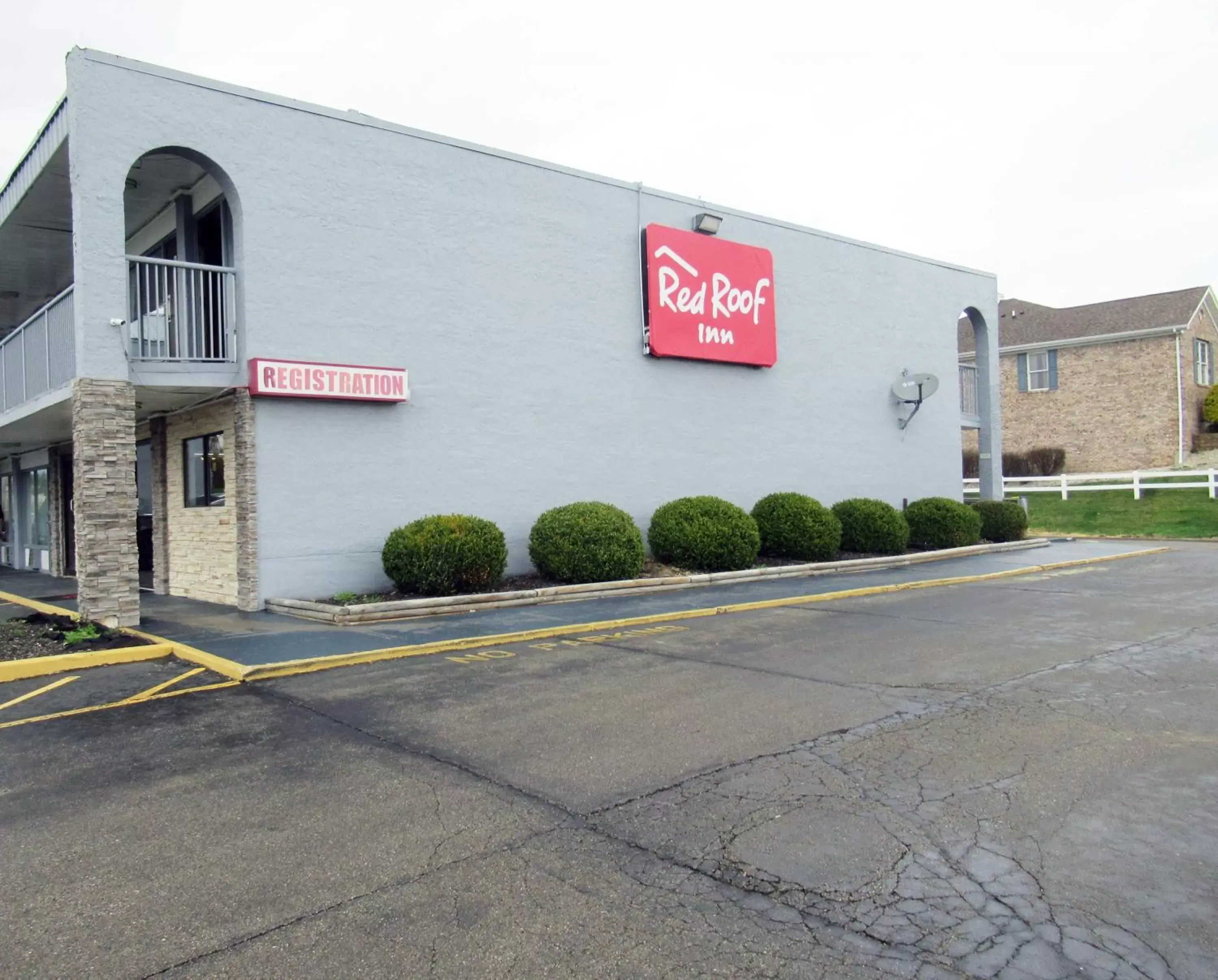 Property Building in Red Roof Inn Walton - Richwood