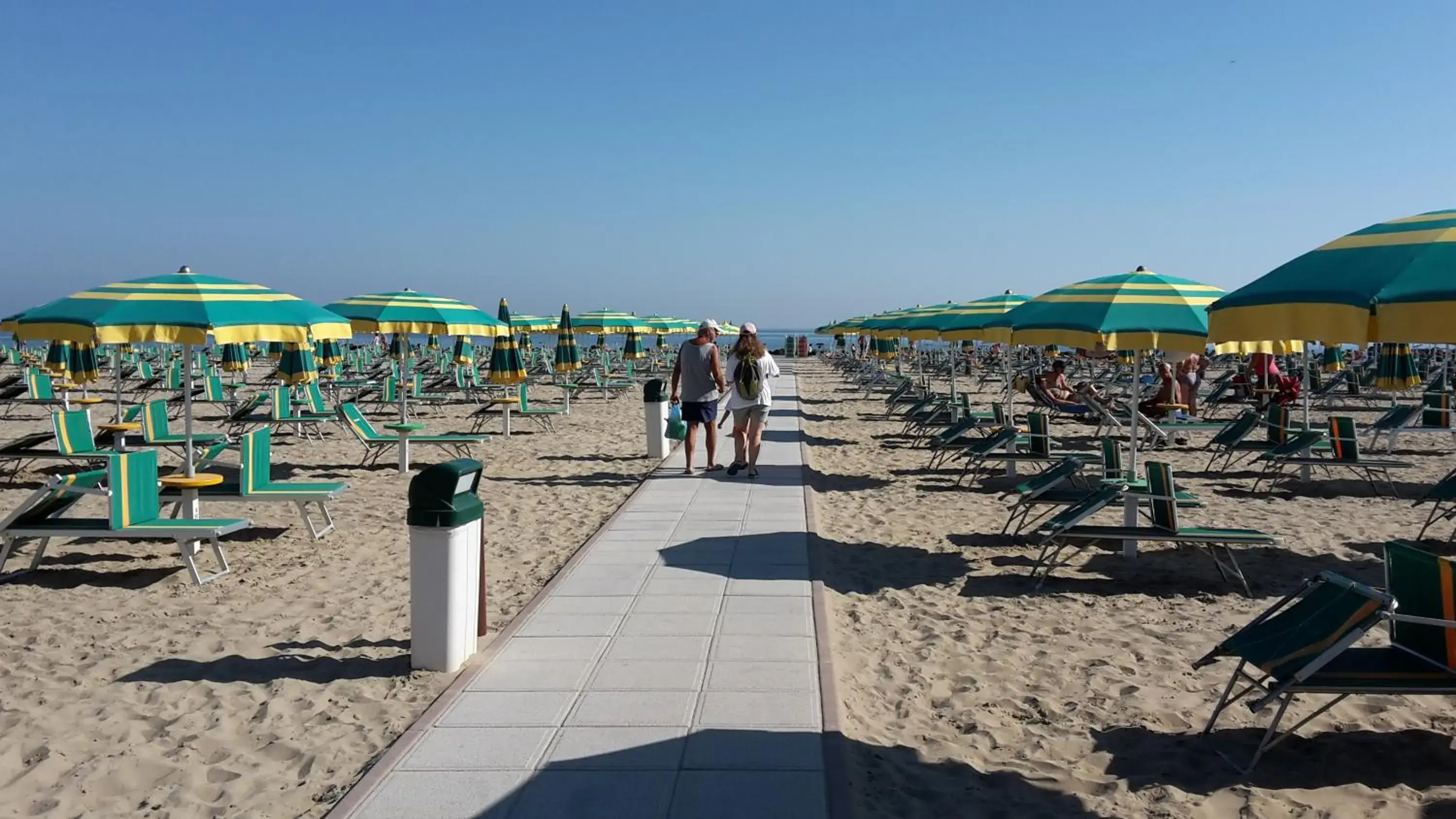 Beach in Rimini Suite Hotel