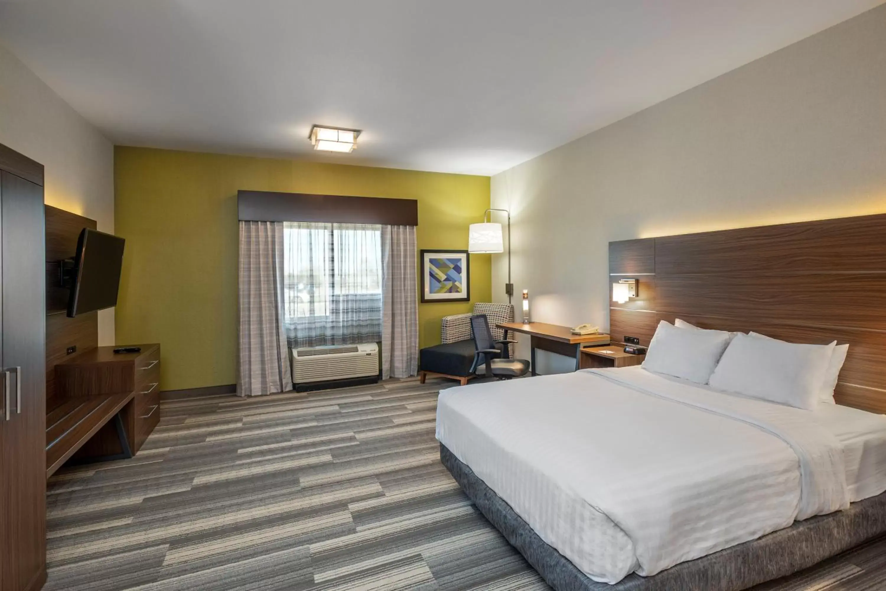 Photo of the whole room in Holiday Inn Express & Suites Medicine Hat, an IHG Hotel