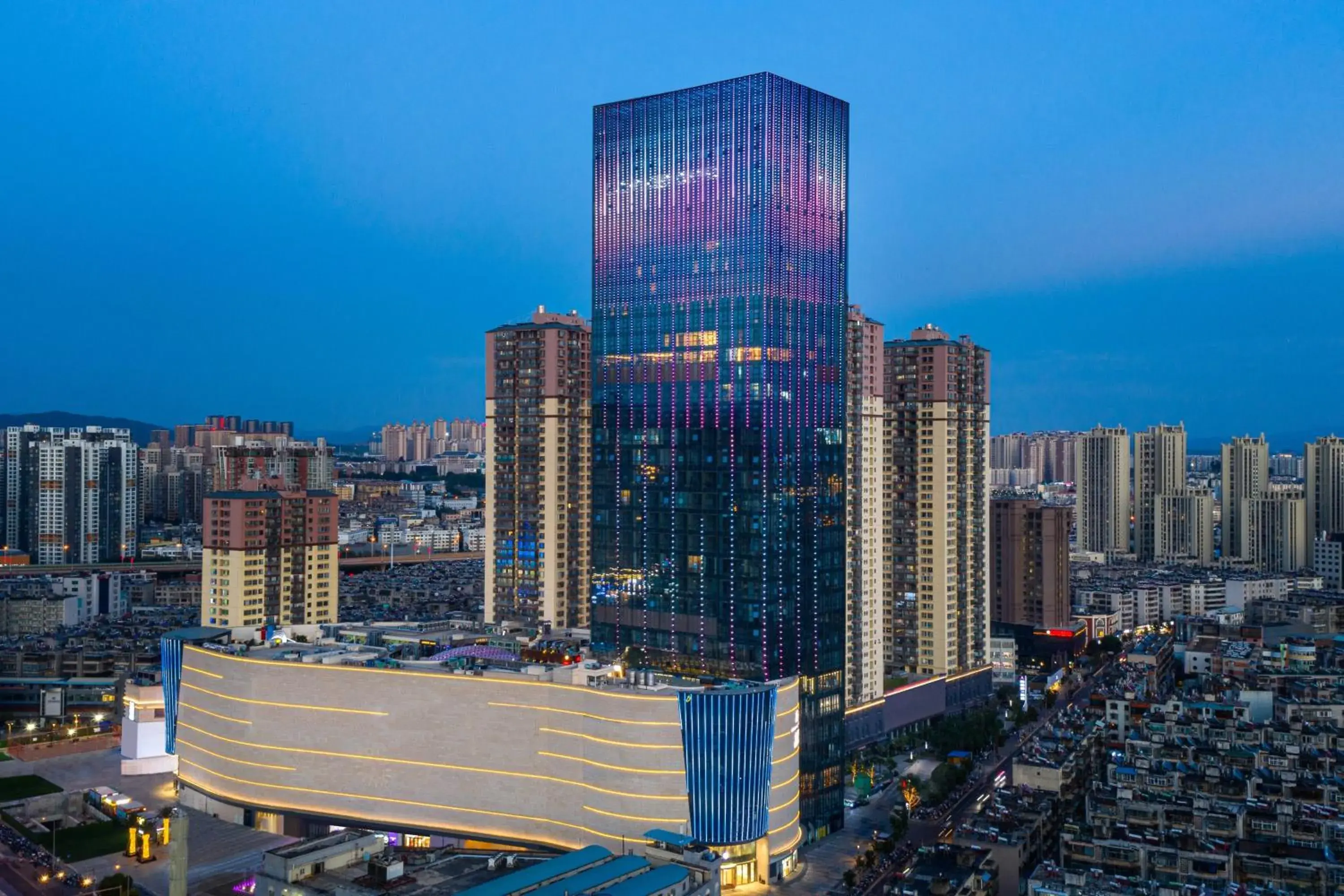 Property building in Fairfield by Marriott Kunming Xinying