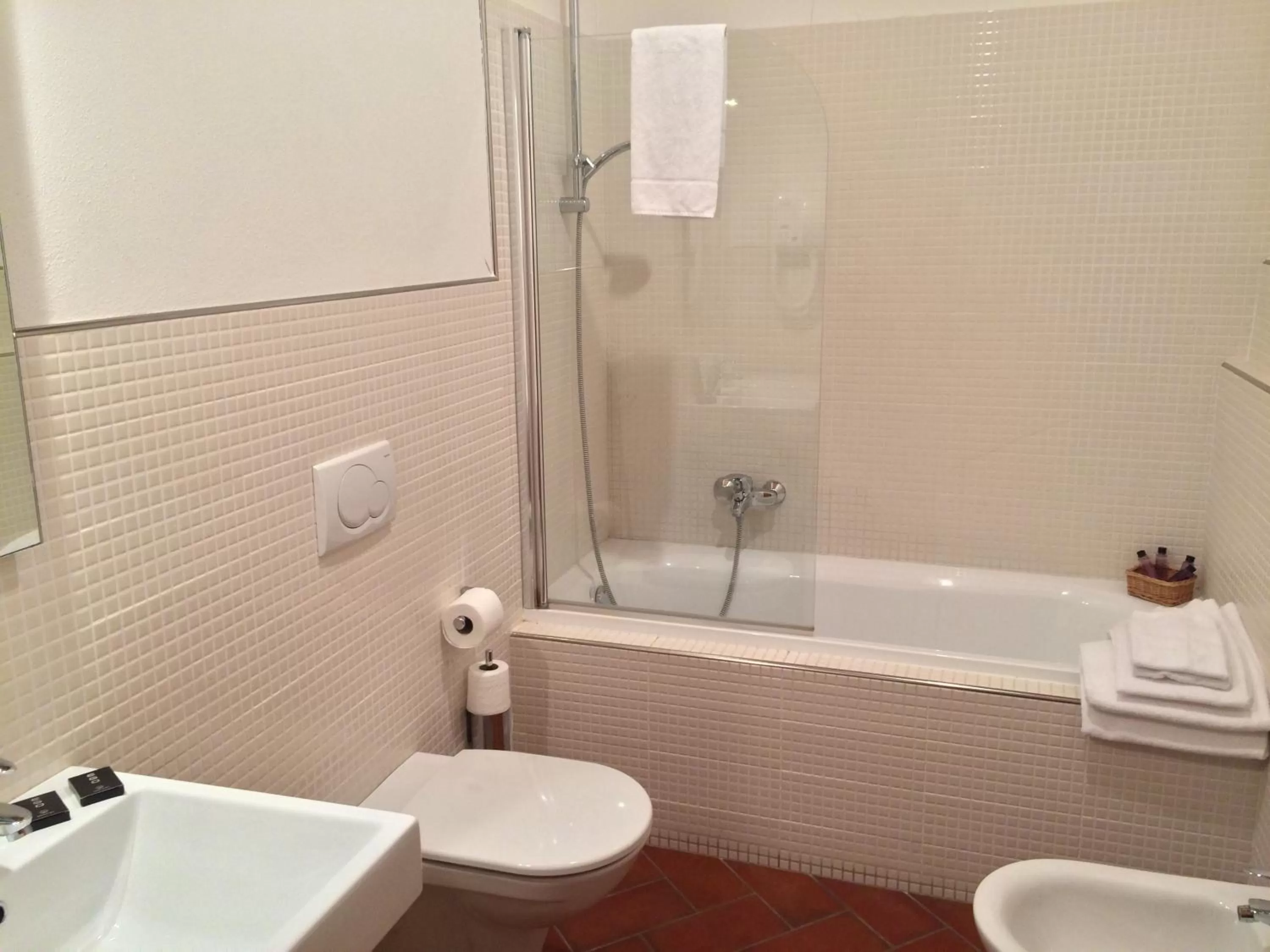 Bathroom in Relais Palazzo Lodron