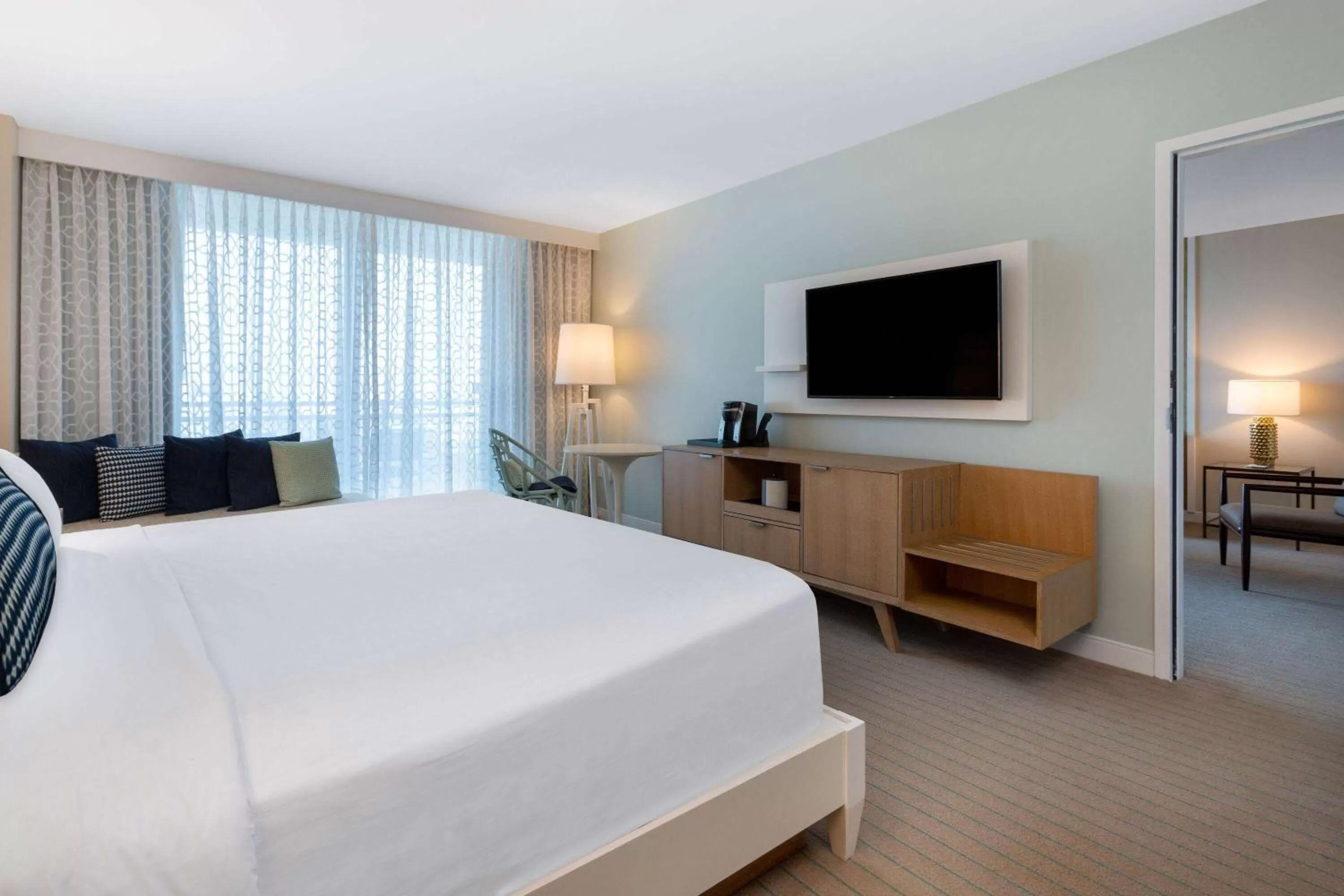 Photo of the whole room, Bed in Wyndham Grand Clearwater Beach