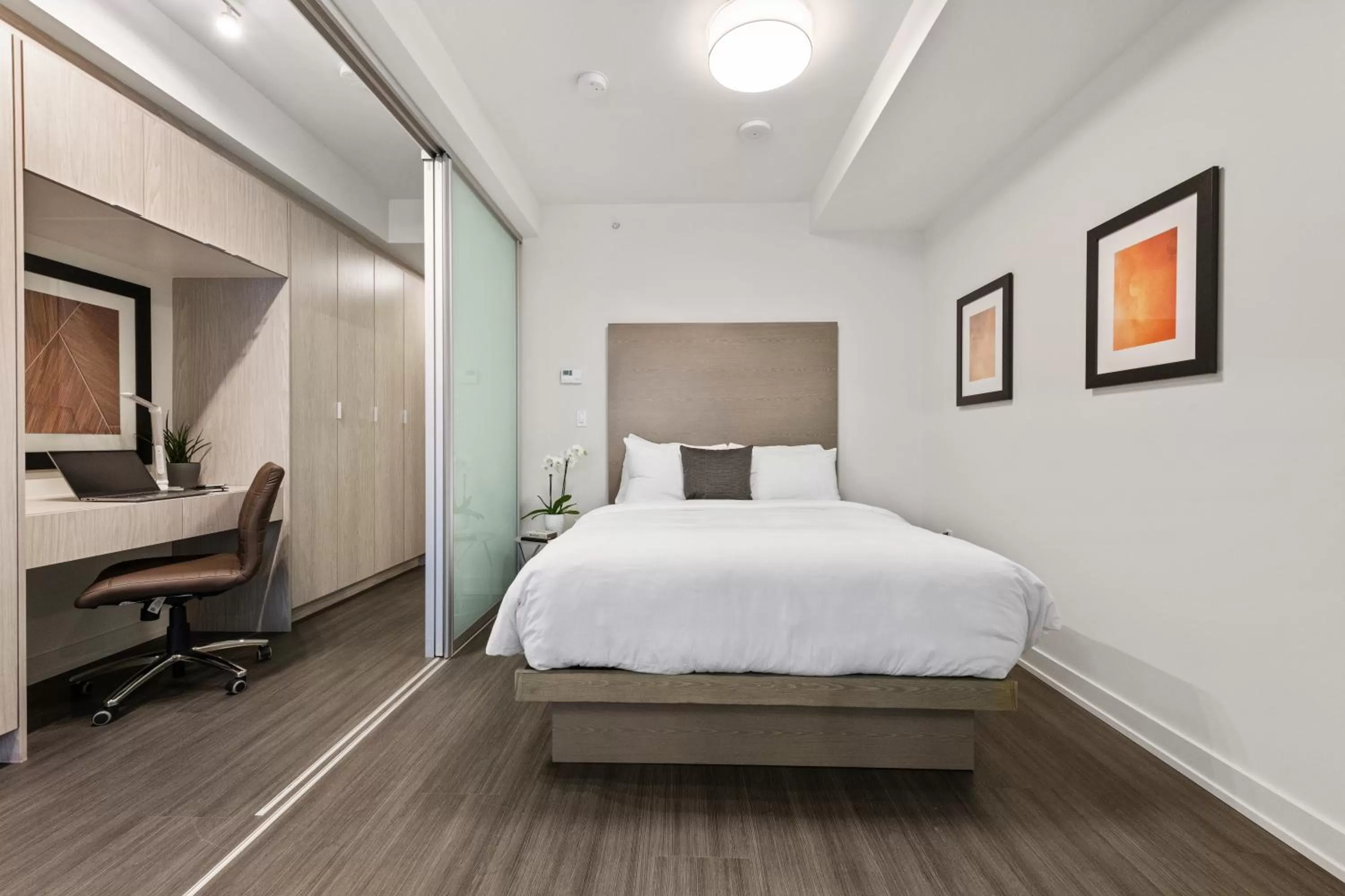 Bedroom, Bed in reStays Ottawa