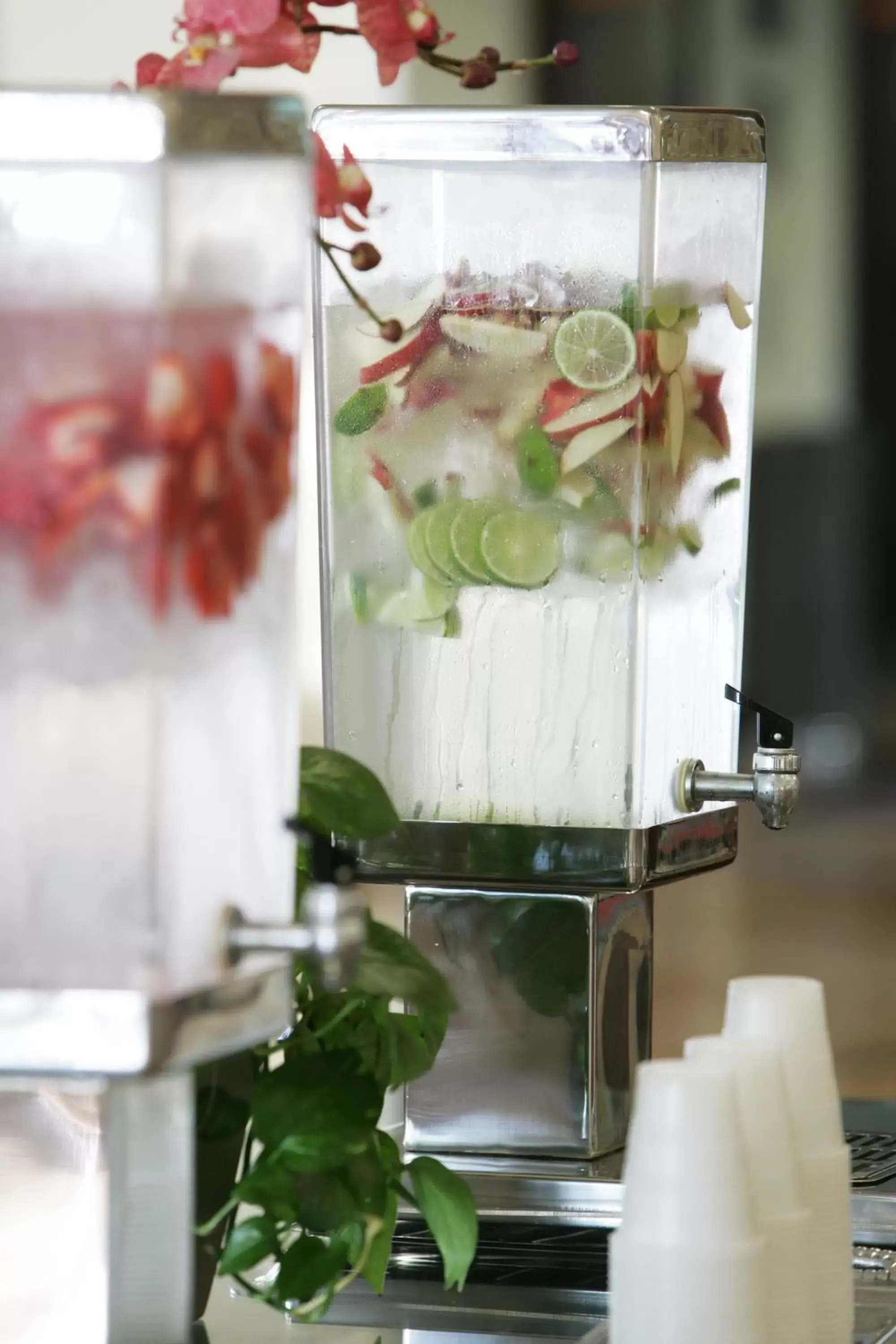 Decorative detail in Desert Palms Hotel & Suites Anaheim Resort Decorative detail in Desert Palms Hotel & Suites Anaheim Resort