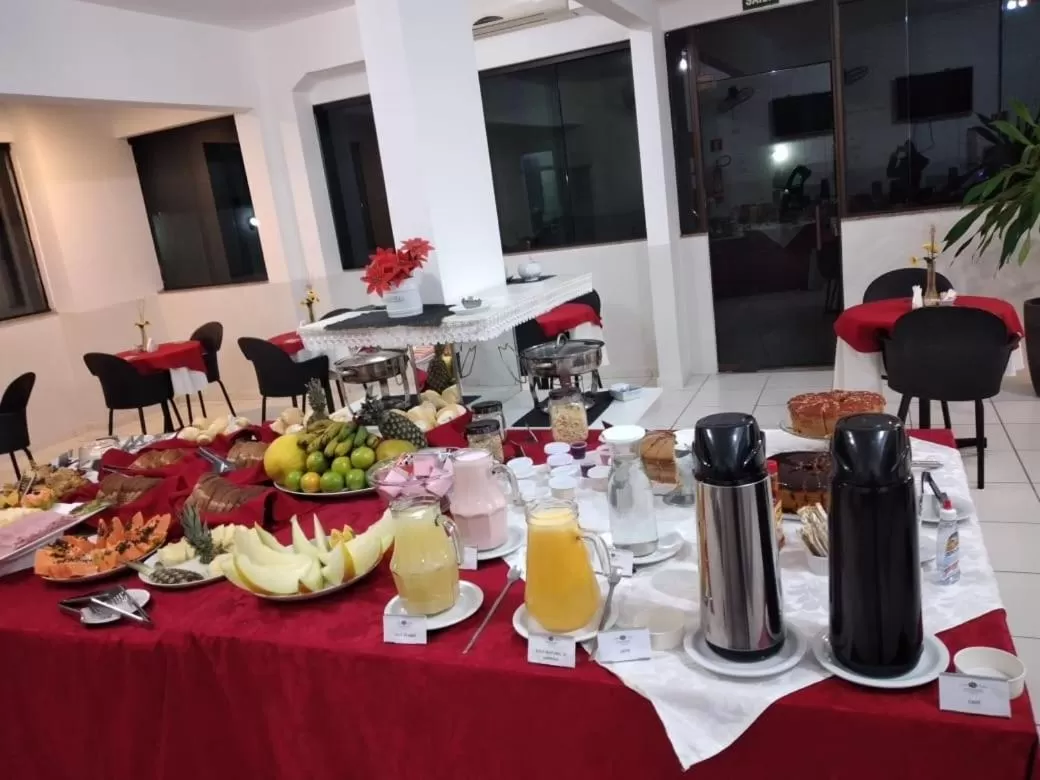 Breakfast in Domum Hotel