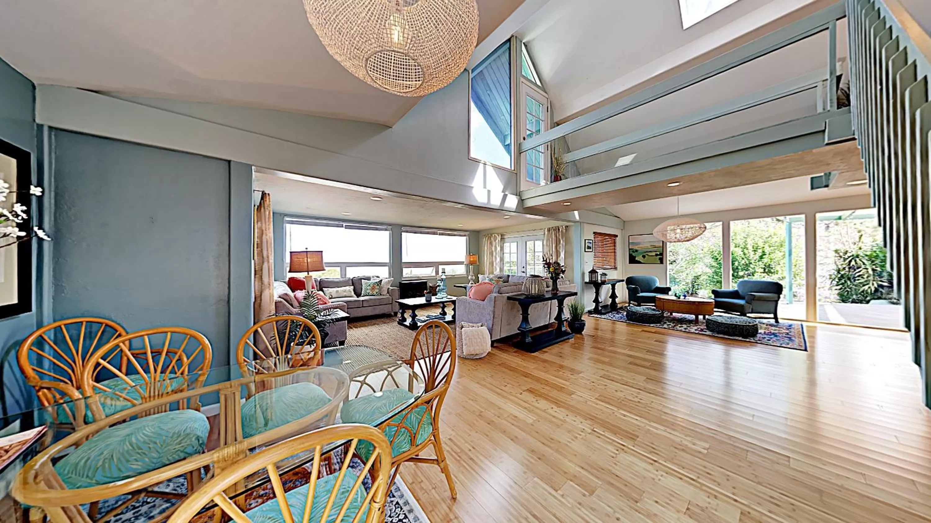 Living room in Ha'le Kiana