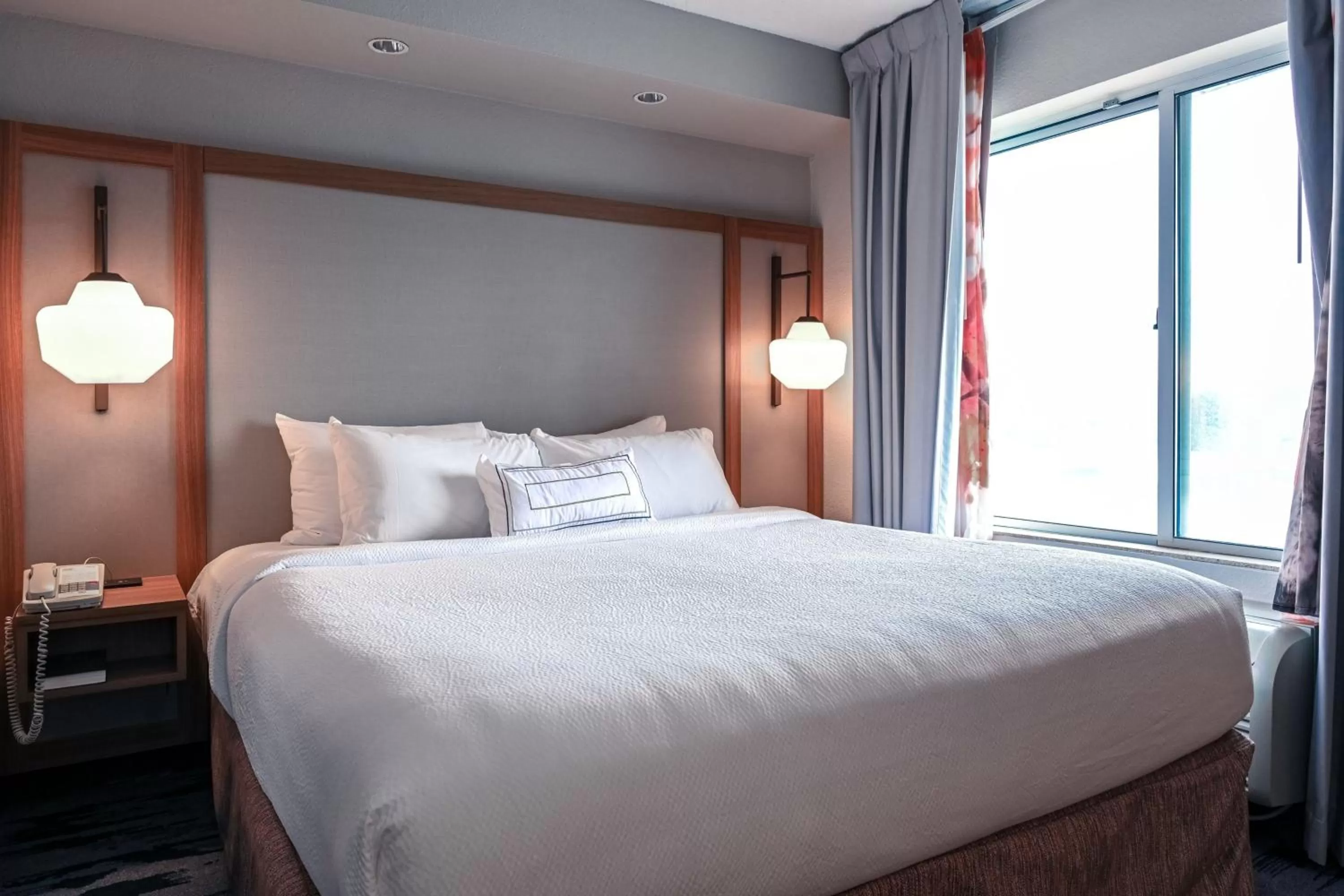 Bedroom, Bed in Fairfield Inn and Suites by Marriott Indianapolis/ Noblesville