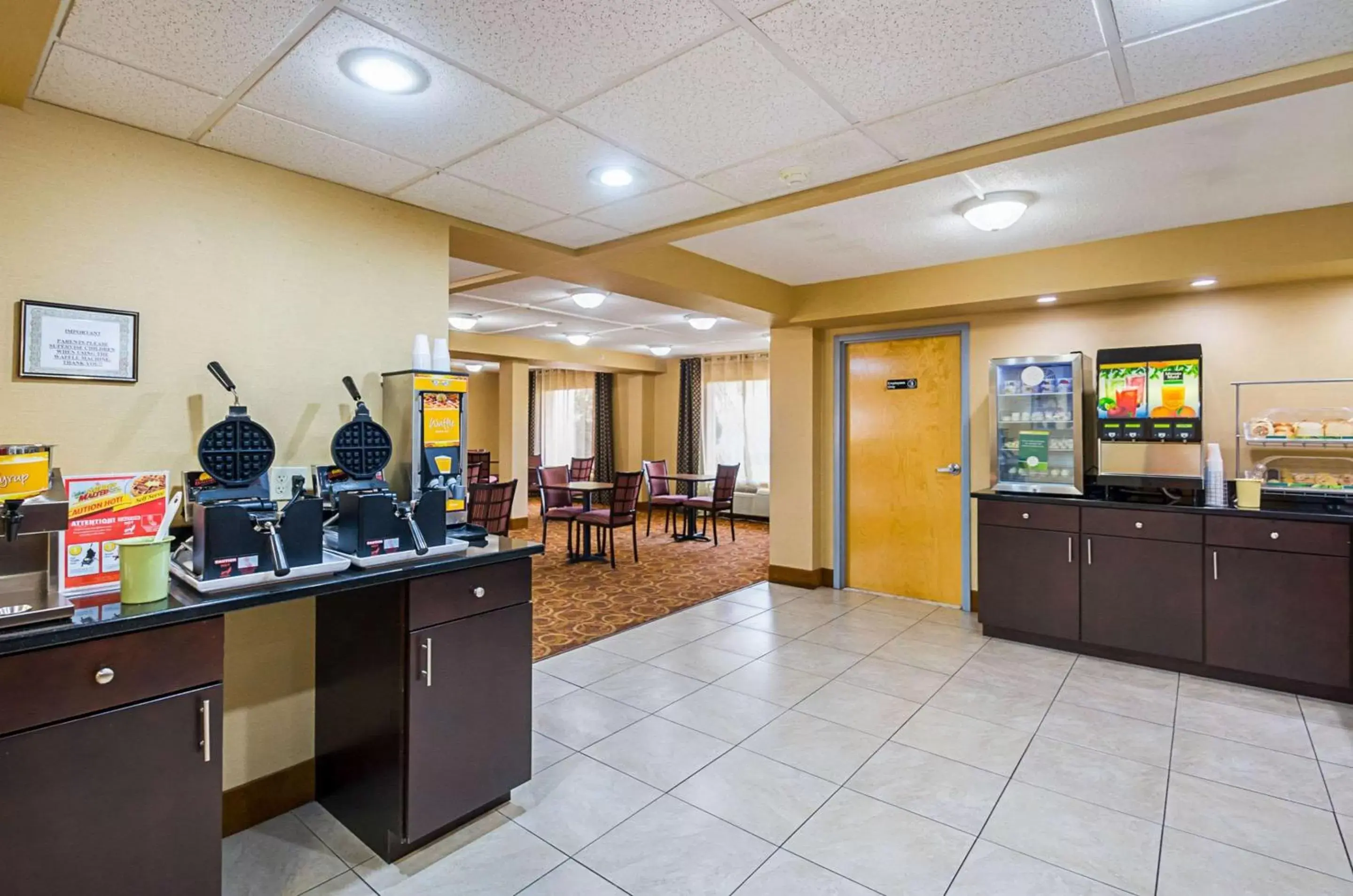 Restaurant/places to eat in Quality Inn & Suites Hagerstown