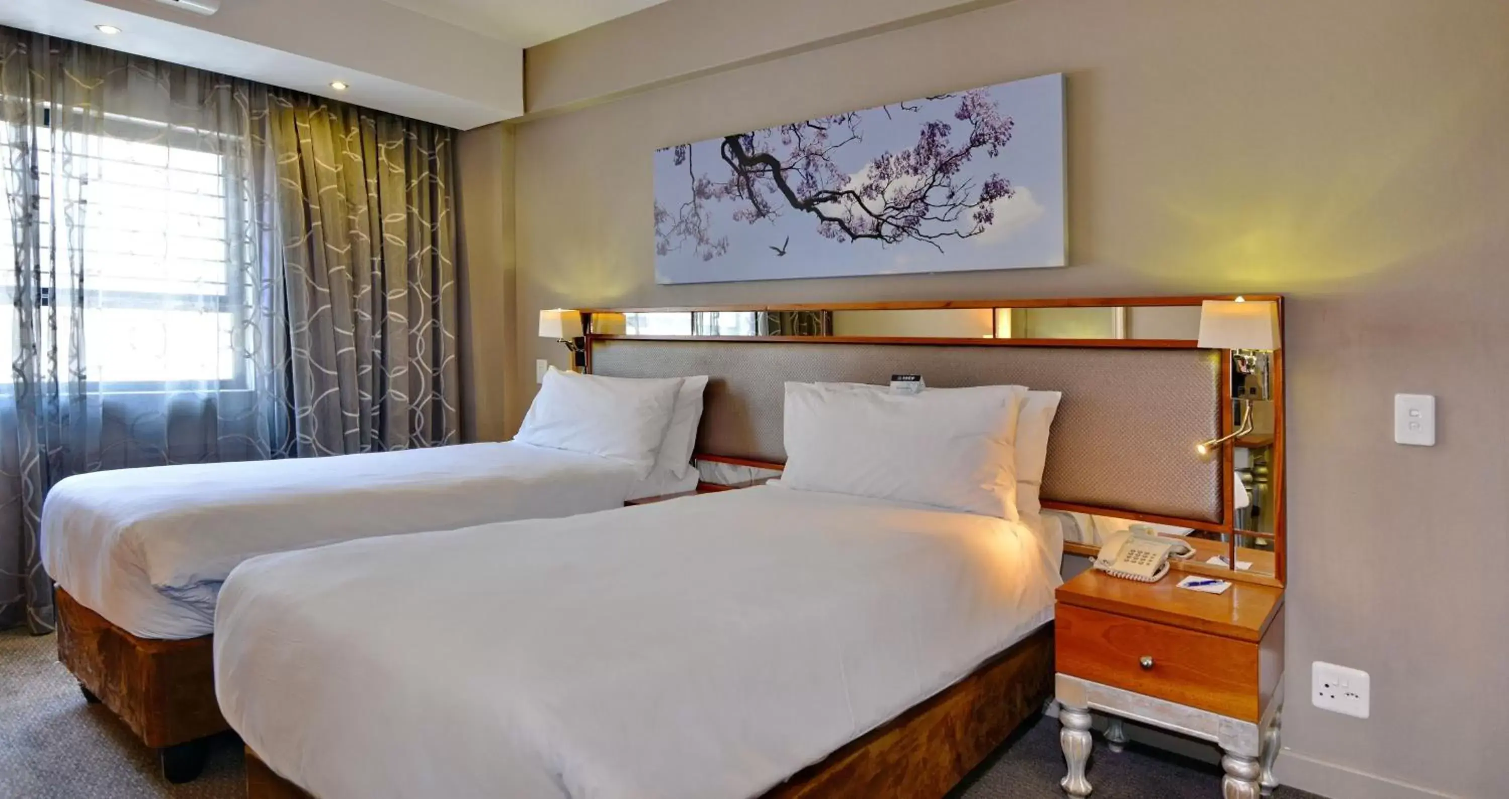 Bed in ANEW Hotel Hatfield Pretoria