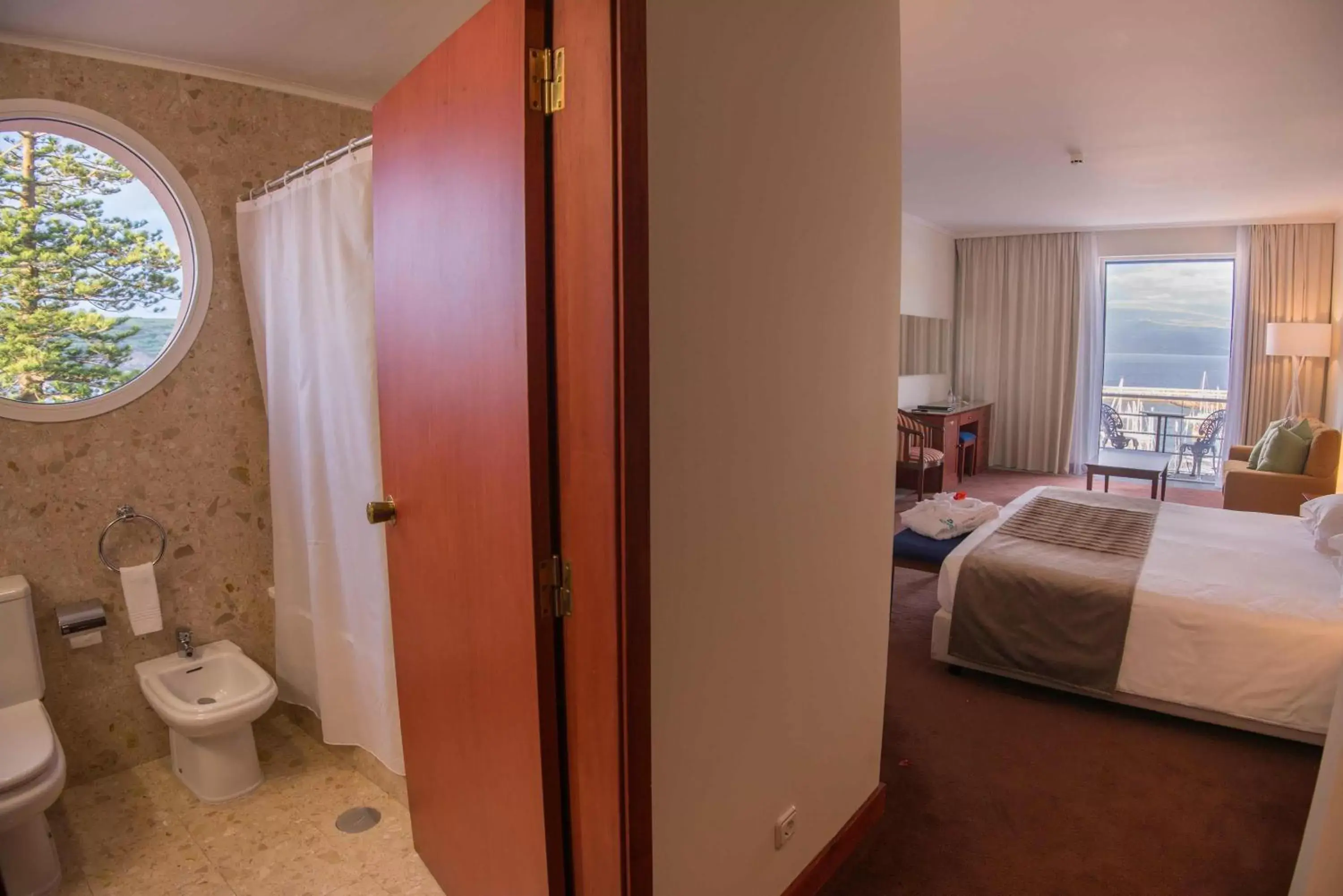 Bathroom in Azoris Faial Garden – Resort Hotel