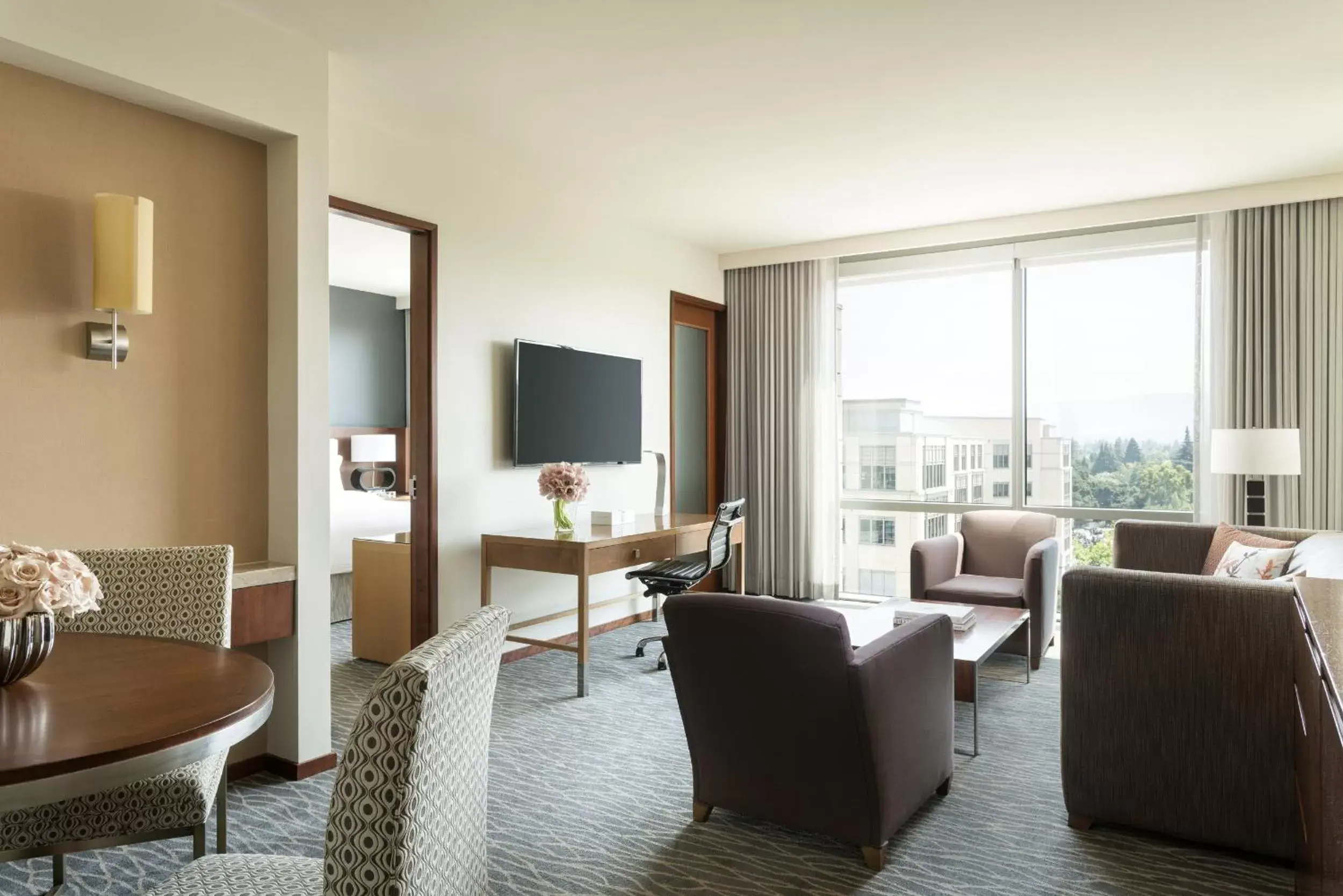 Photo of the whole room in Four Seasons Hotel Silicon Valley at East Palo Alto