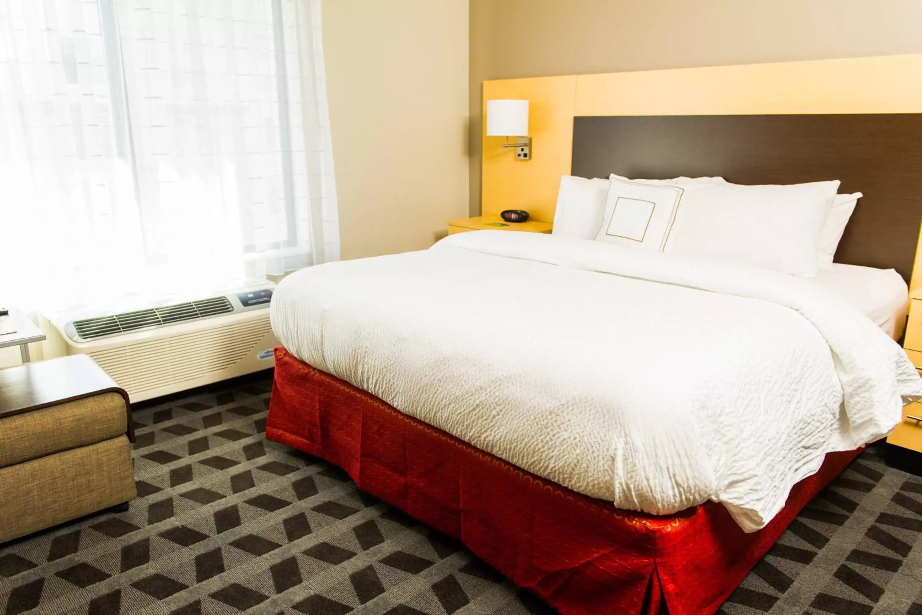Photo of the whole room, Bed in TownePlace Suites by Marriott Columbia Northwest/Harbison