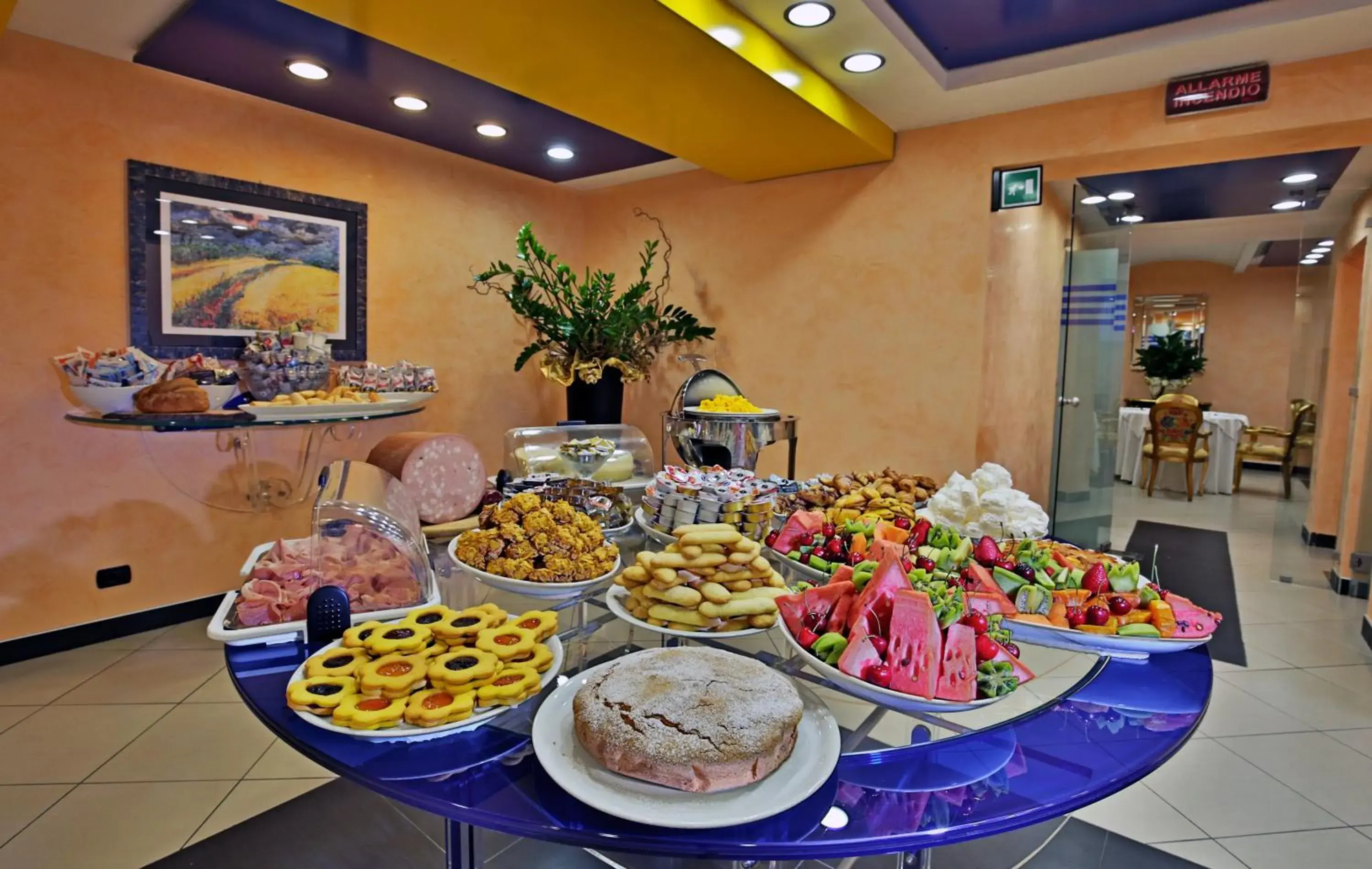 Breakfast in Central Park Hotel Modena Breakfast in Central Park Hotel Modena